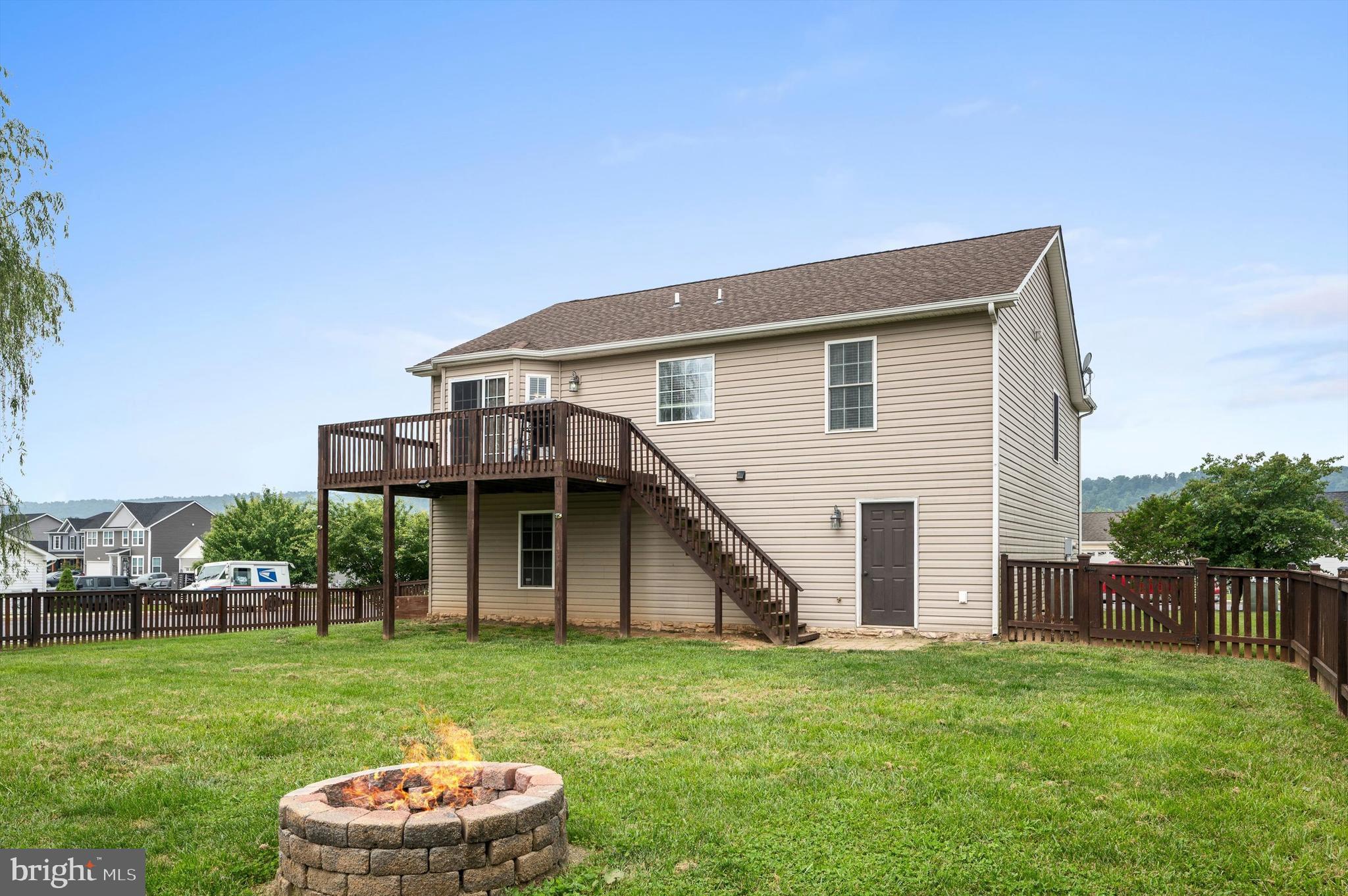 RED HILL - Residential