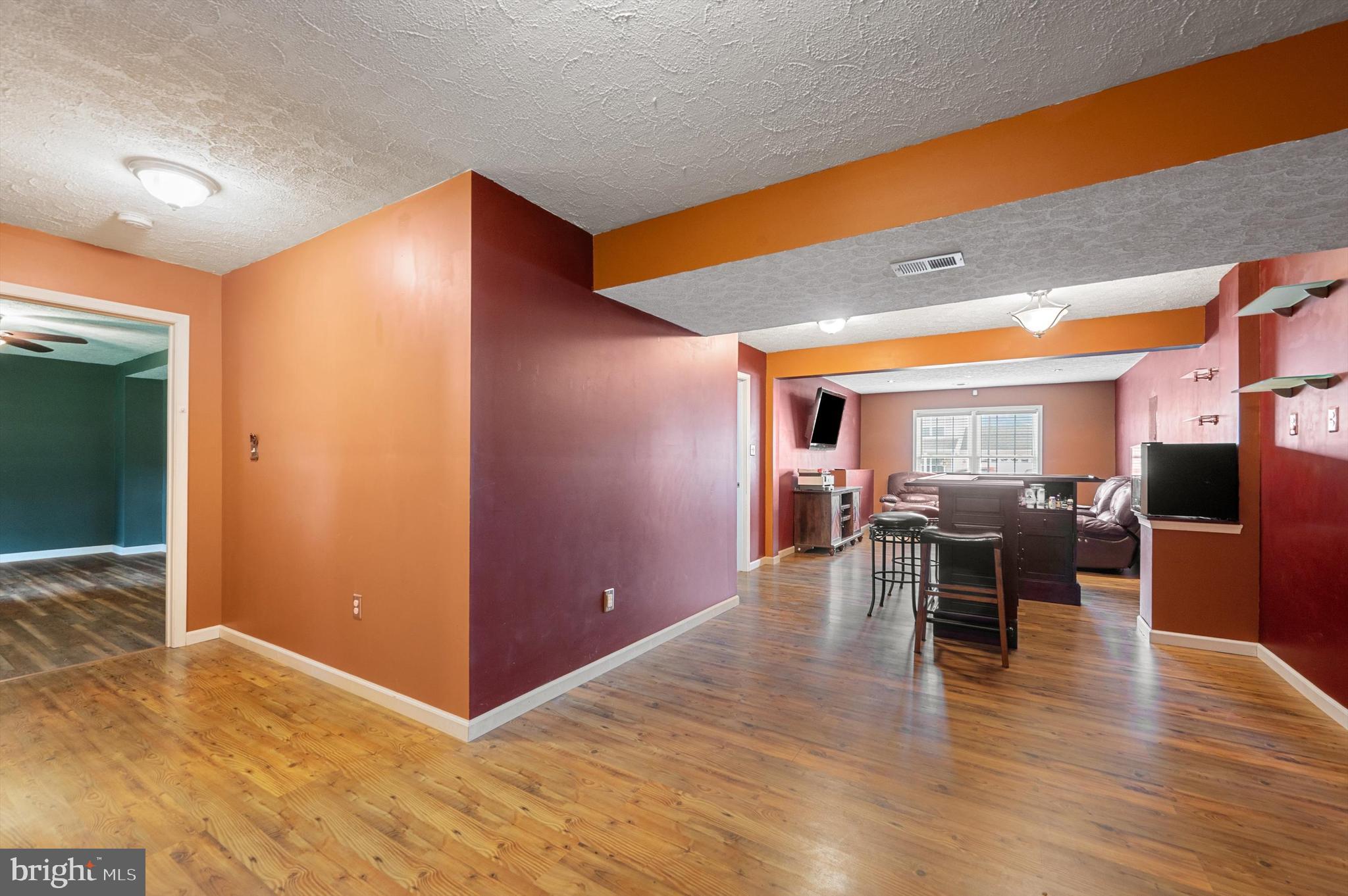 RED HILL - Residential