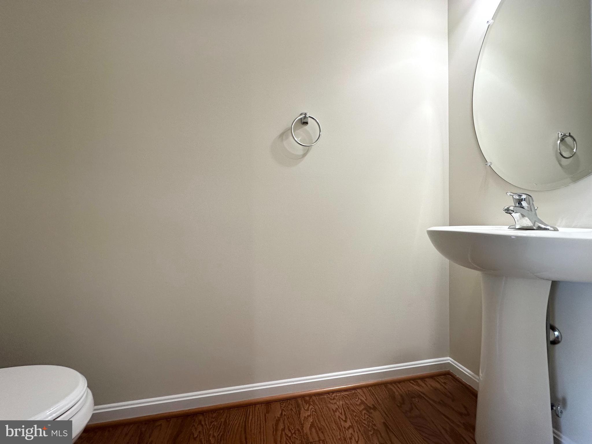 CARRIAGE HILL - Residential Lease