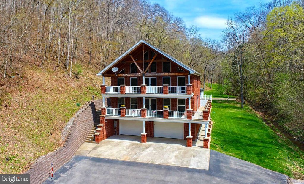 Photo of 7913 Wv 5 E Highway, GLENVILLE, WV 26351 (MLS # WVGI2000002)