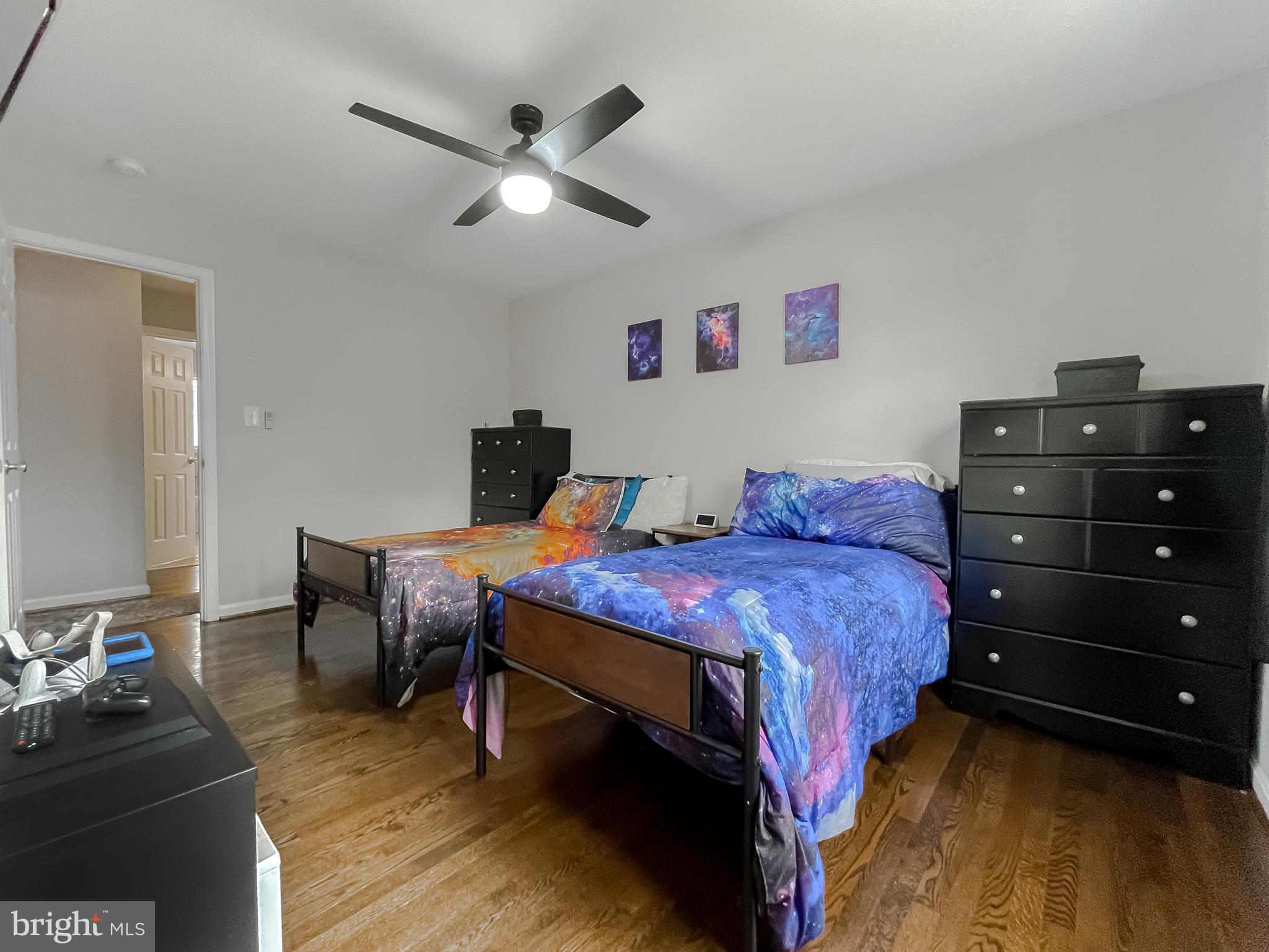 ESPERANZA FARMS - Residential