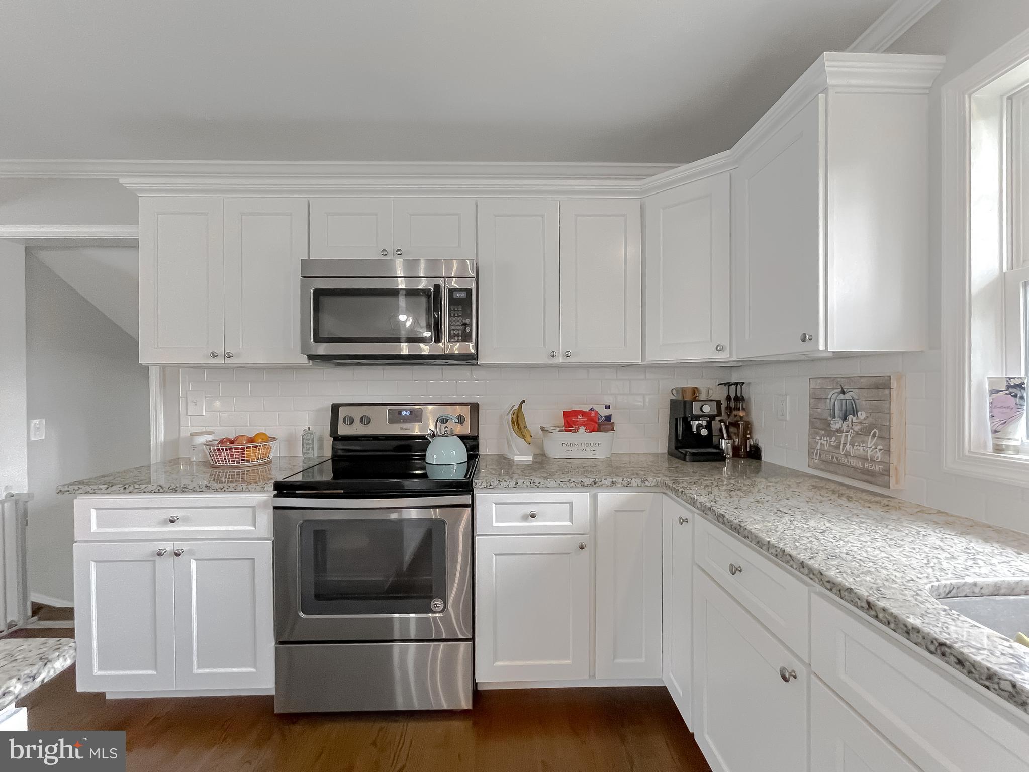 ESPERANZA FARMS - Residential