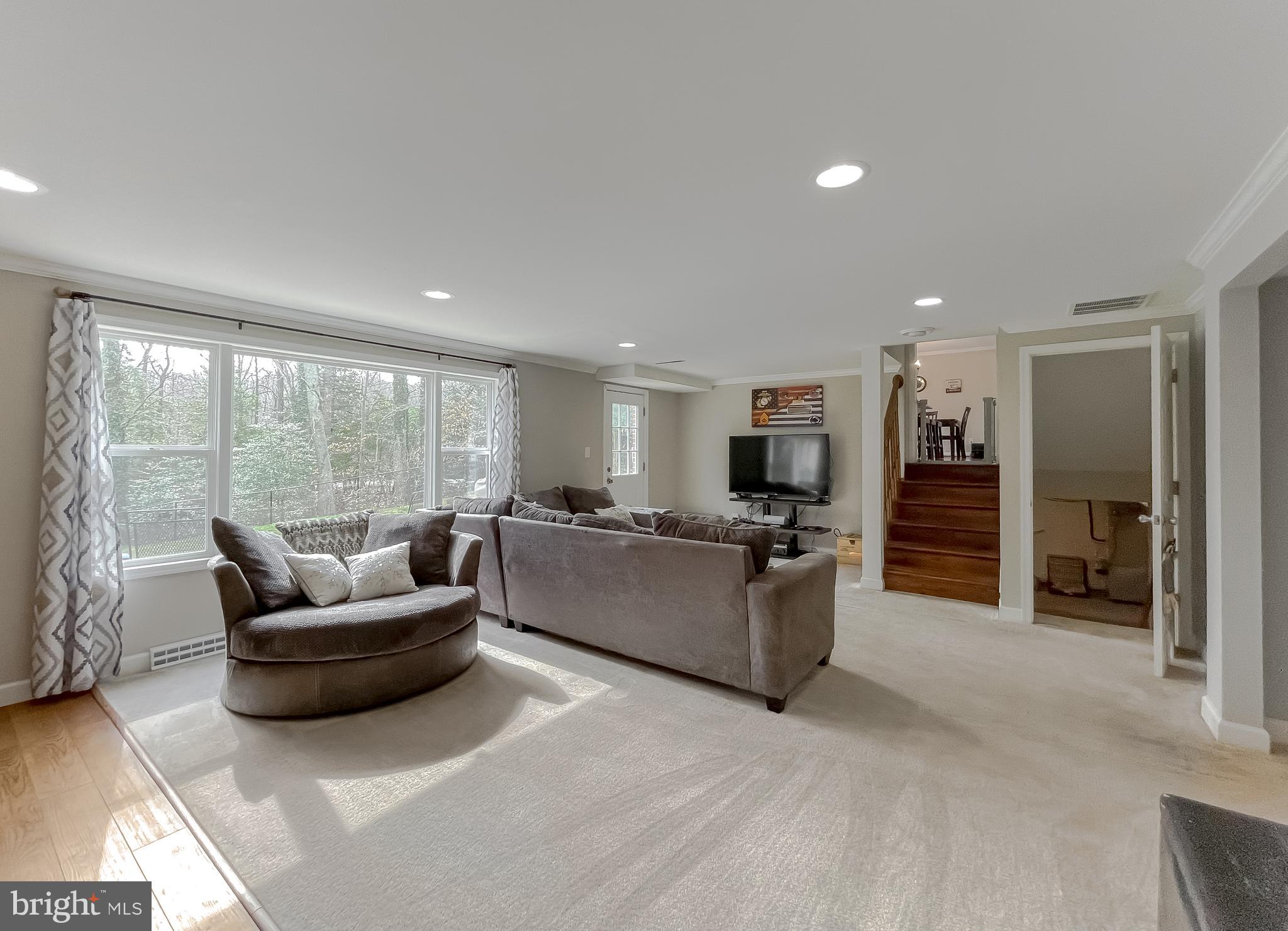 ESPERANZA FARMS - Residential