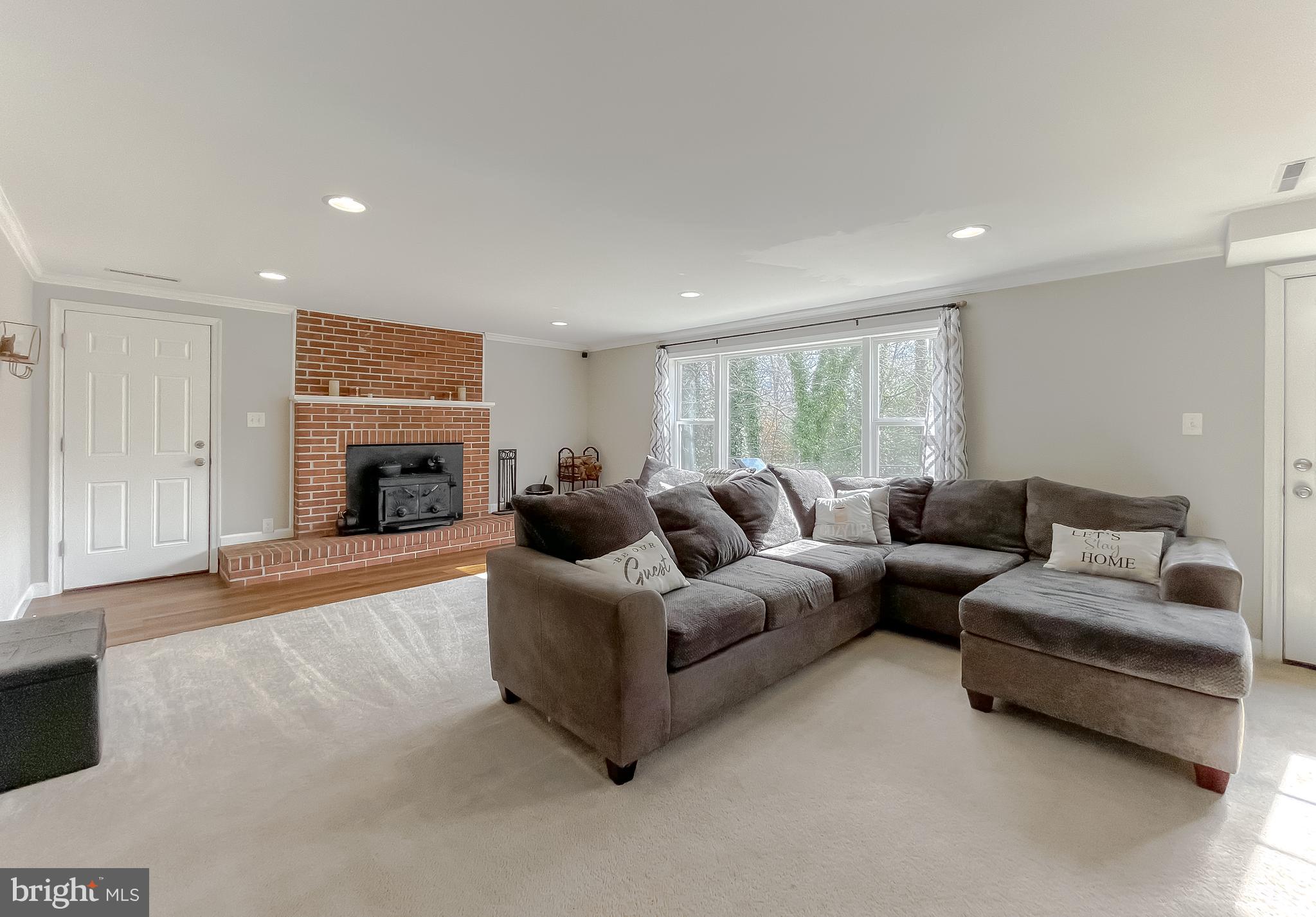 ESPERANZA FARMS - Residential