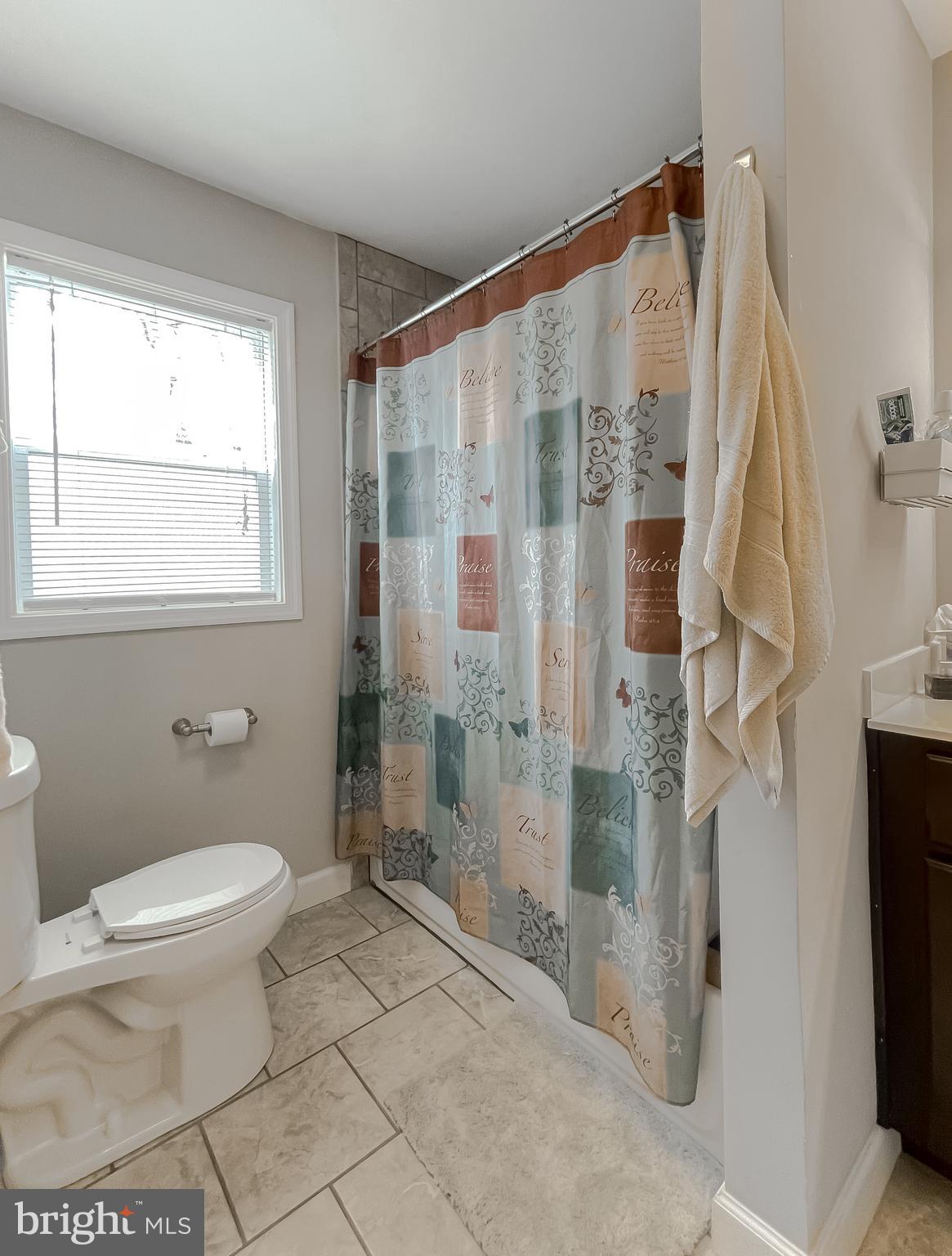 ESPERANZA FARMS - Residential