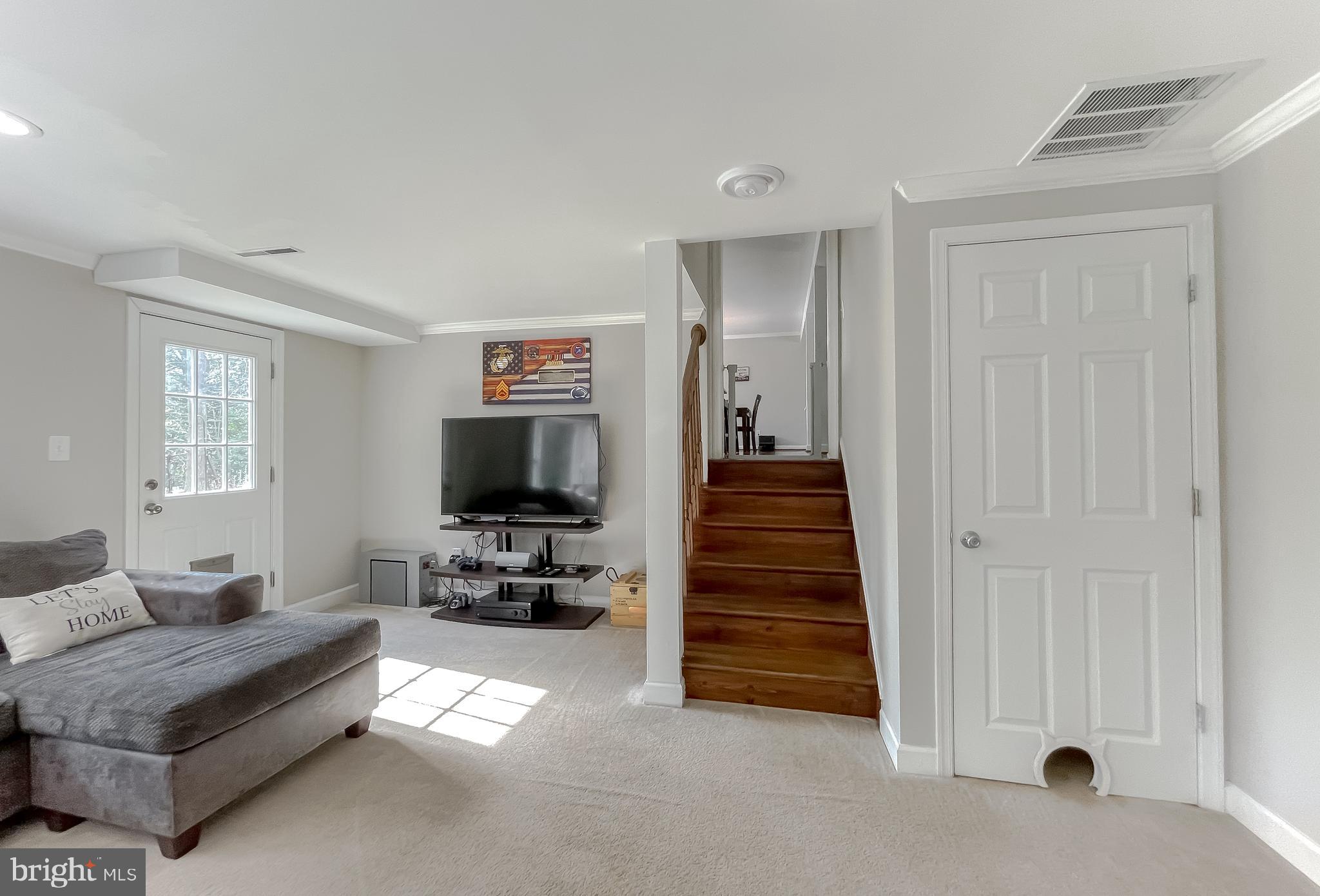 ESPERANZA FARMS - Residential