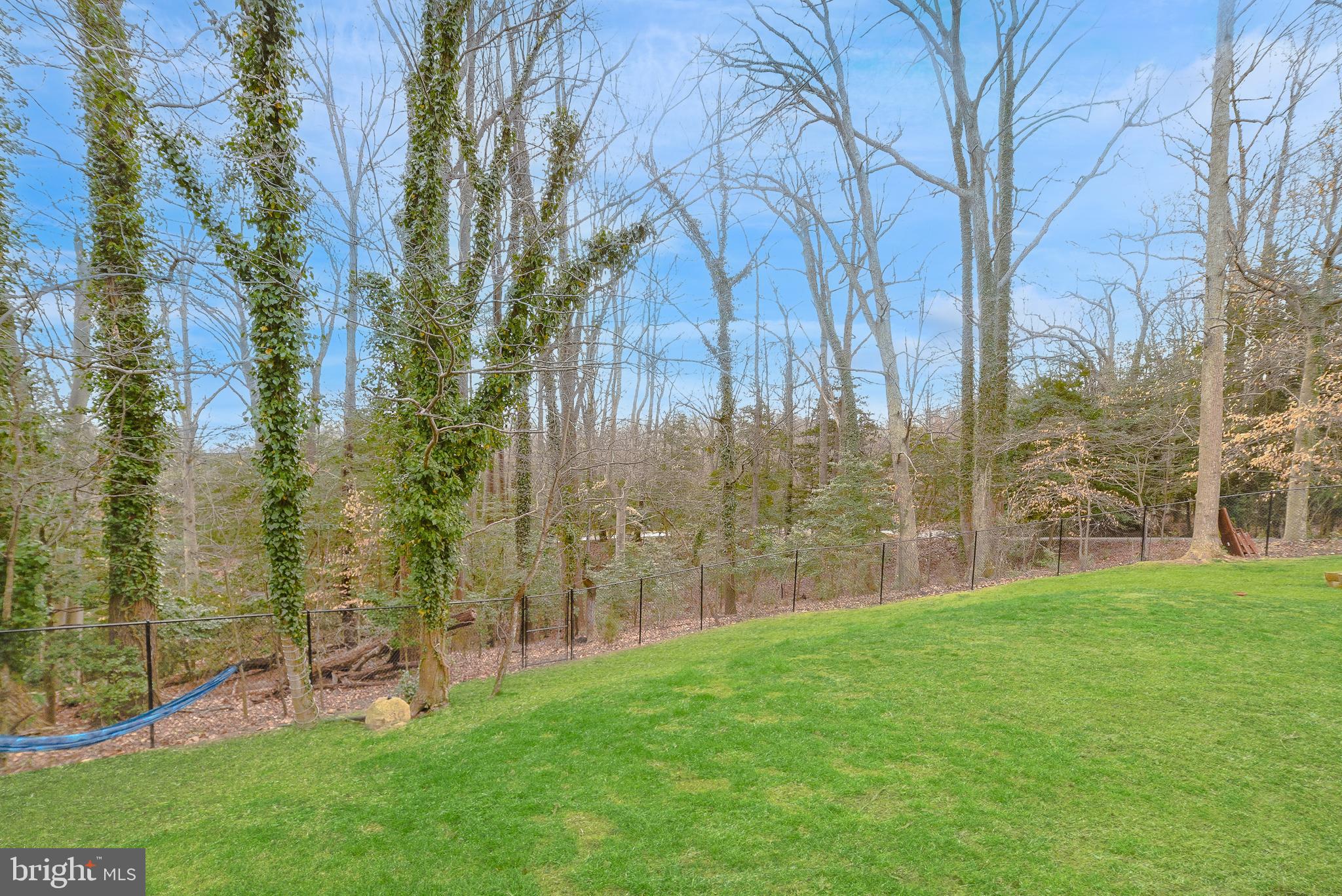 ESPERANZA FARMS - Residential