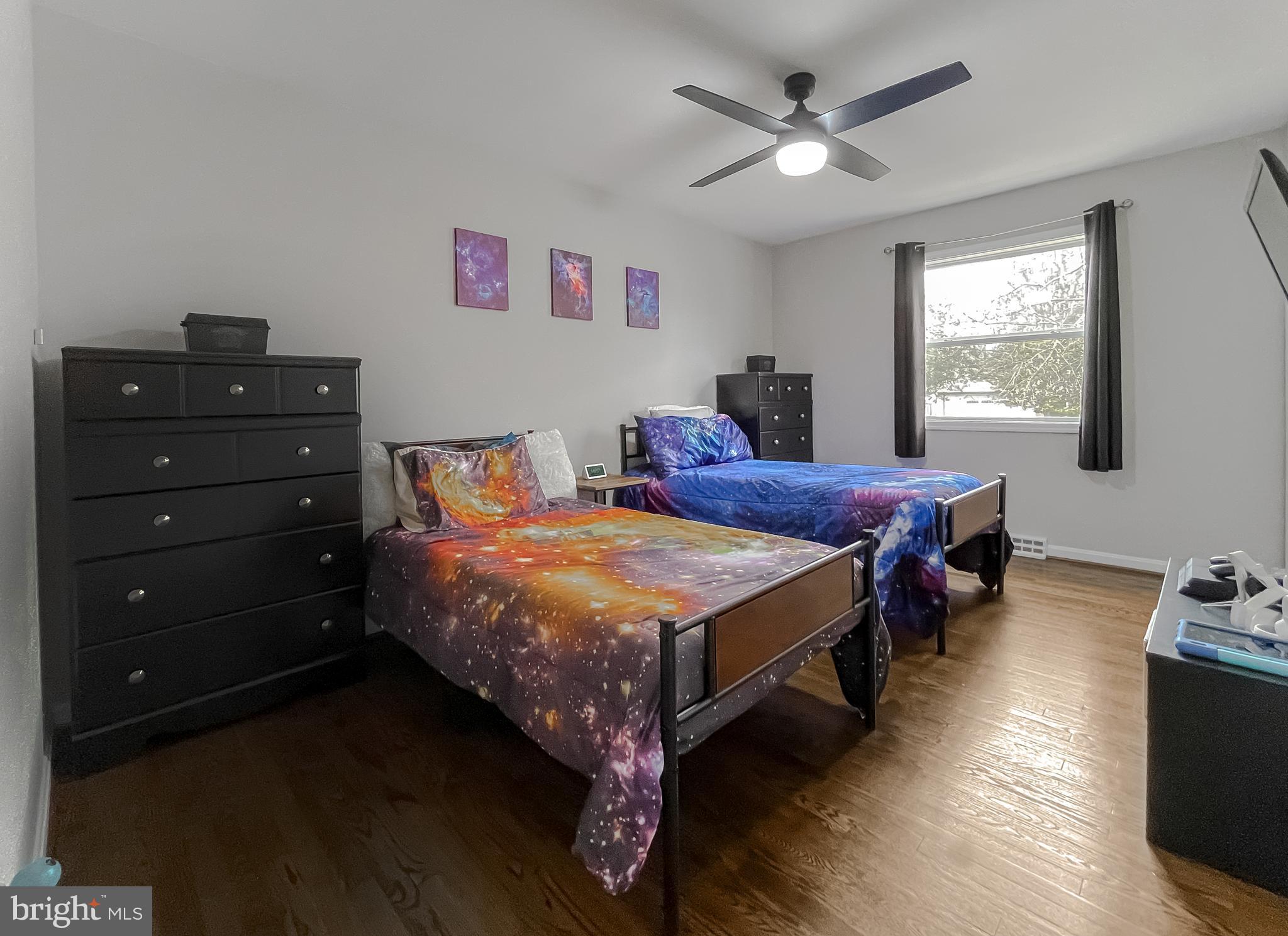 ESPERANZA FARMS - Residential