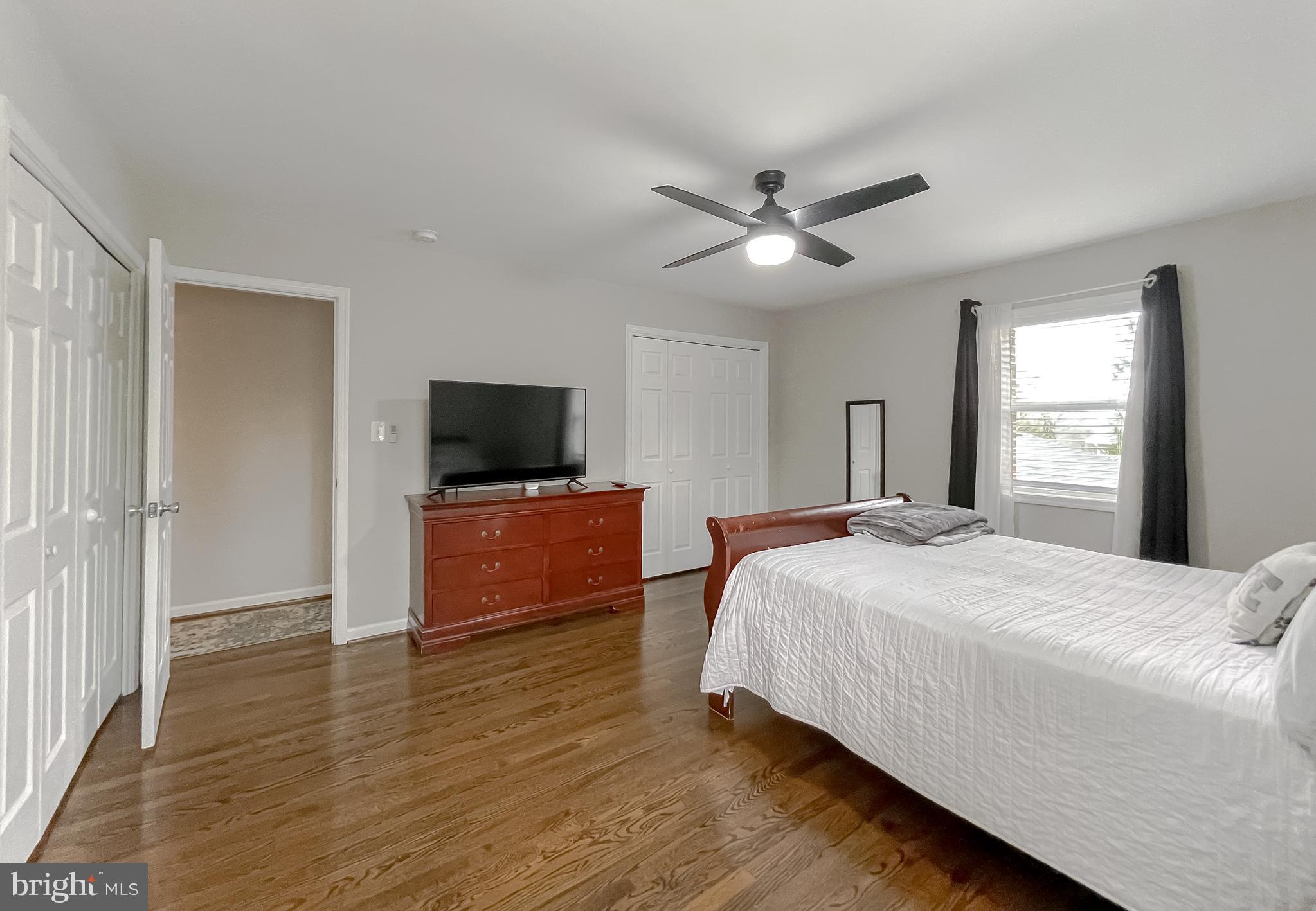 ESPERANZA FARMS - Residential