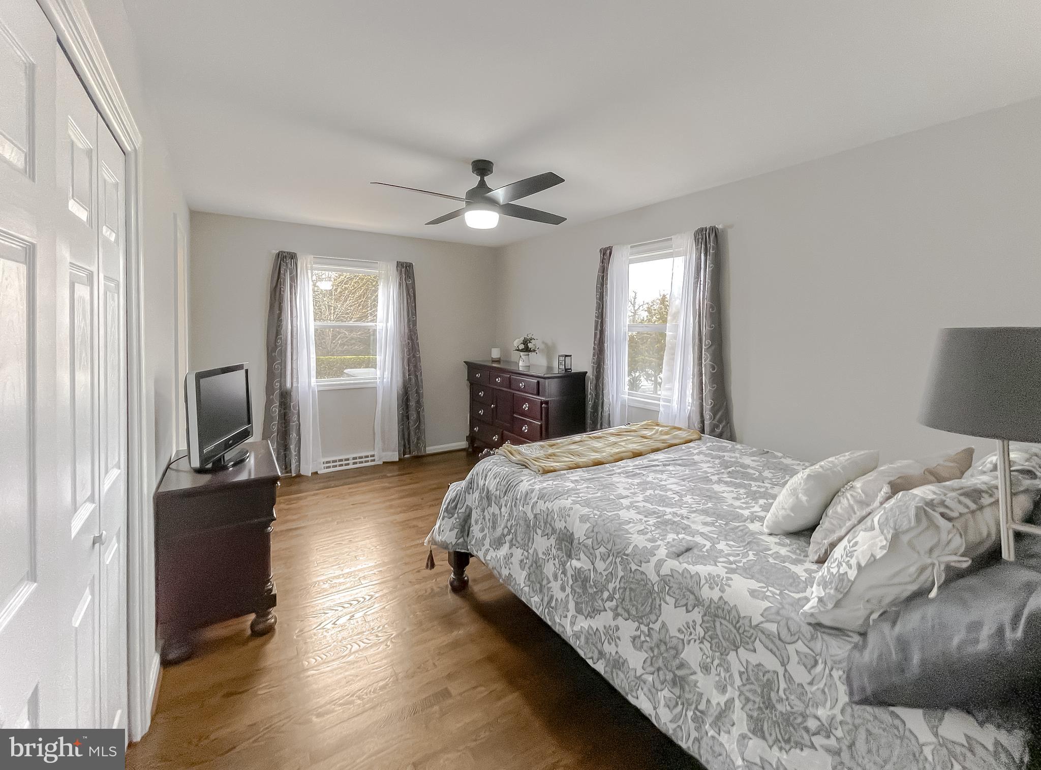 ESPERANZA FARMS - Residential