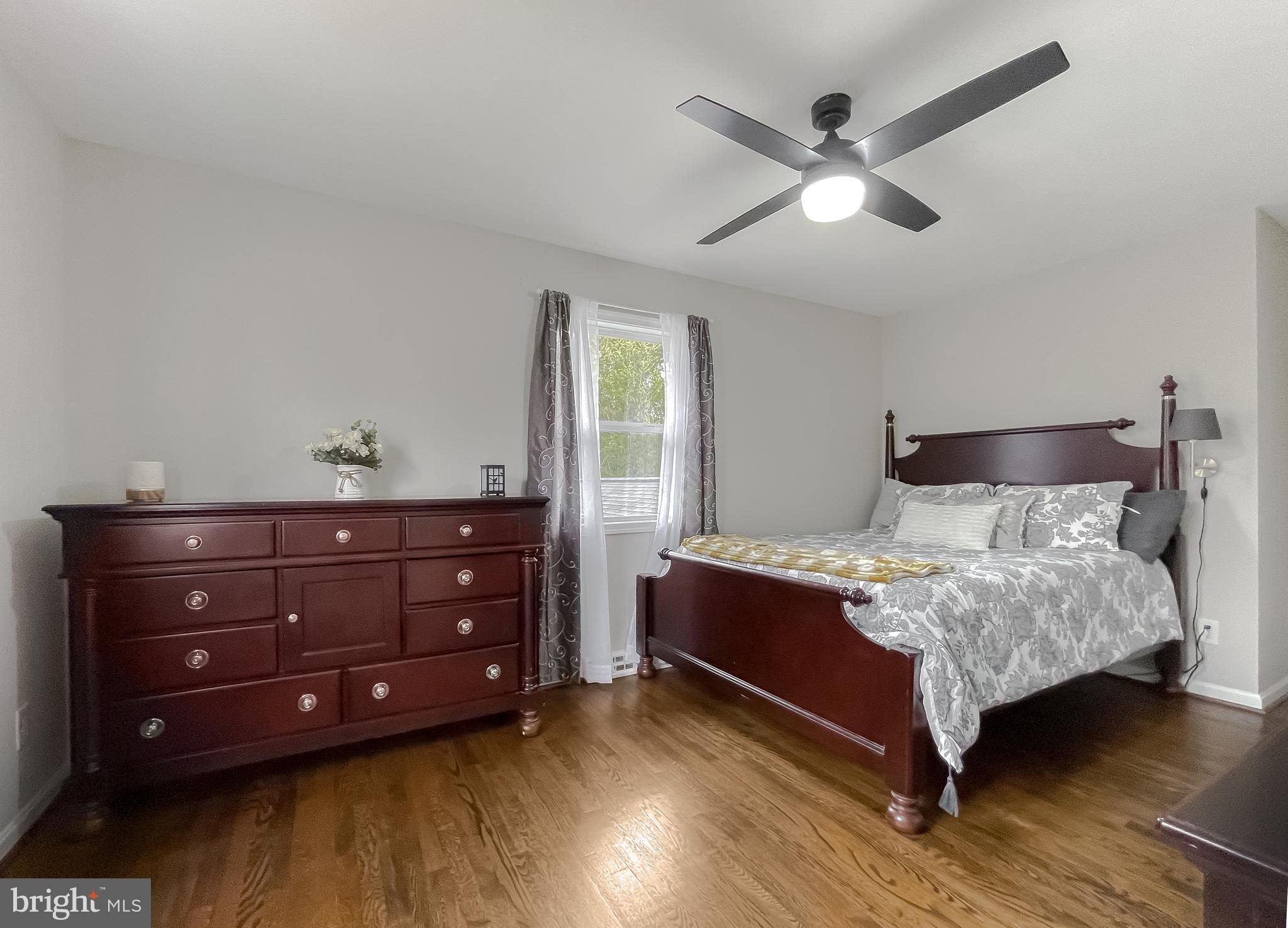 ESPERANZA FARMS - Residential