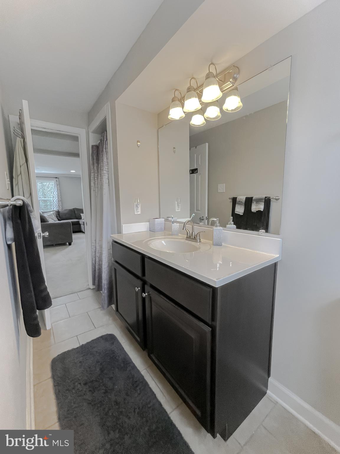 ESPERANZA FARMS - Residential