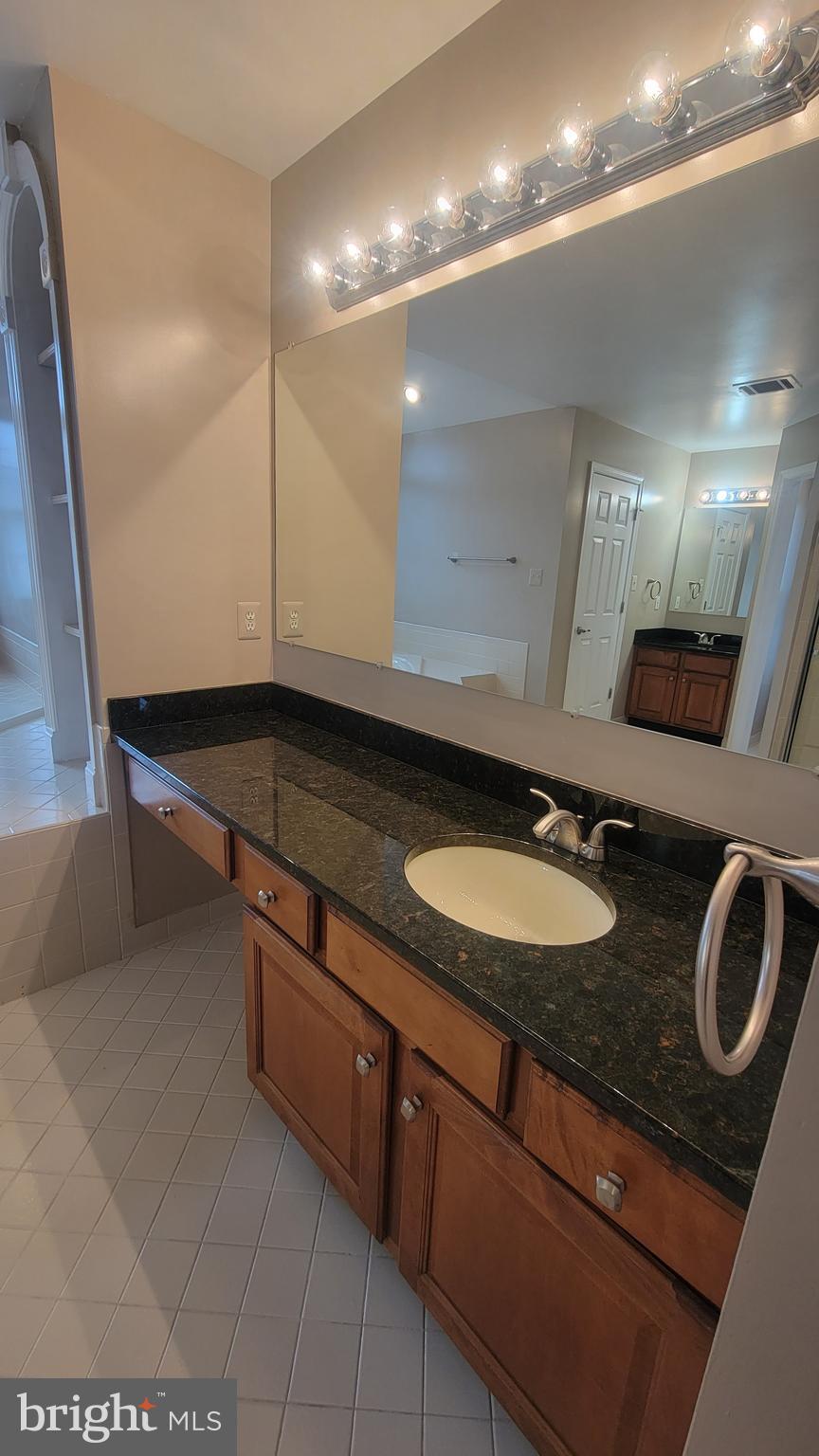 LAKE MANASSAS - Residential Lease