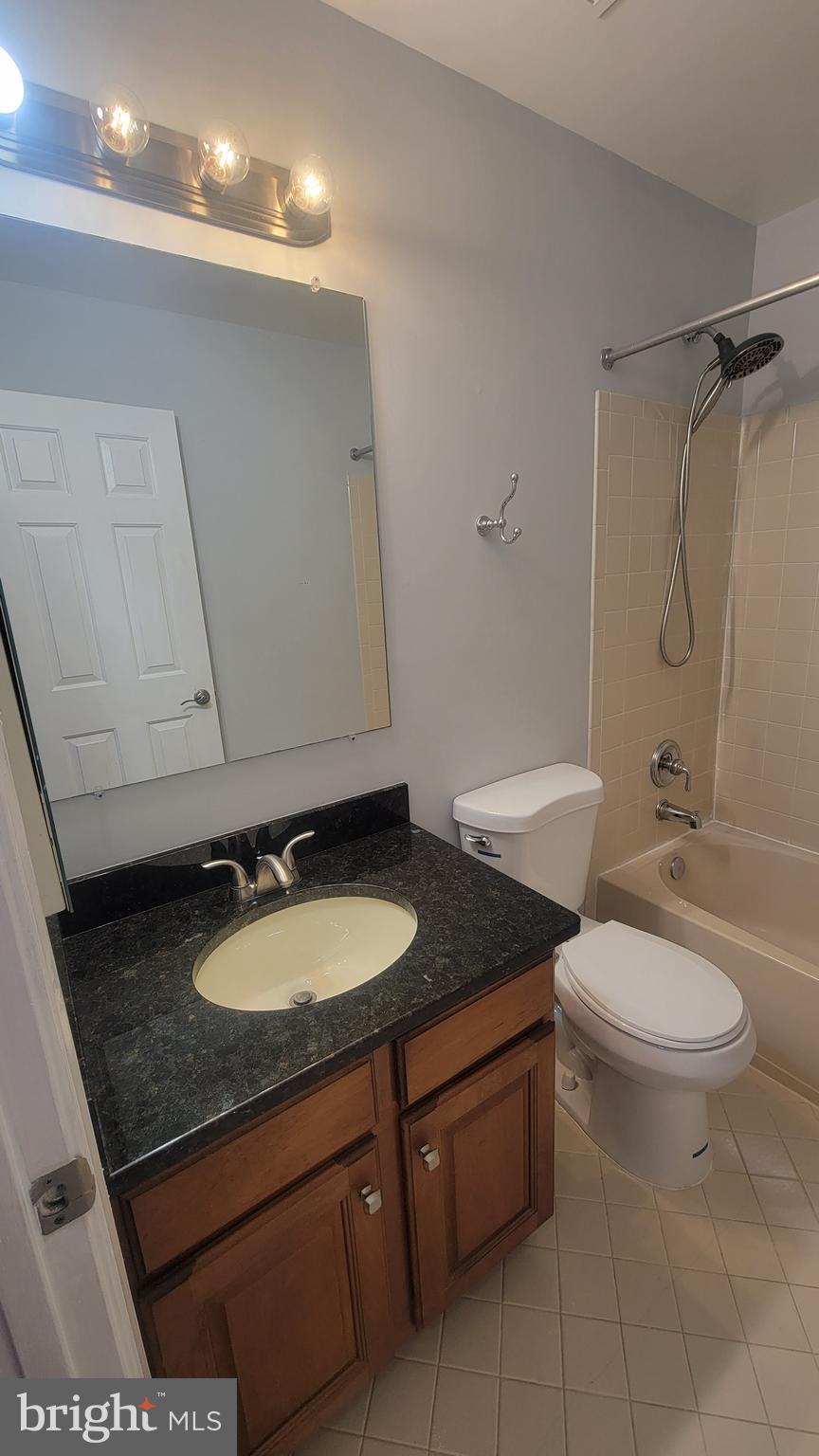 LAKE MANASSAS - Residential Lease