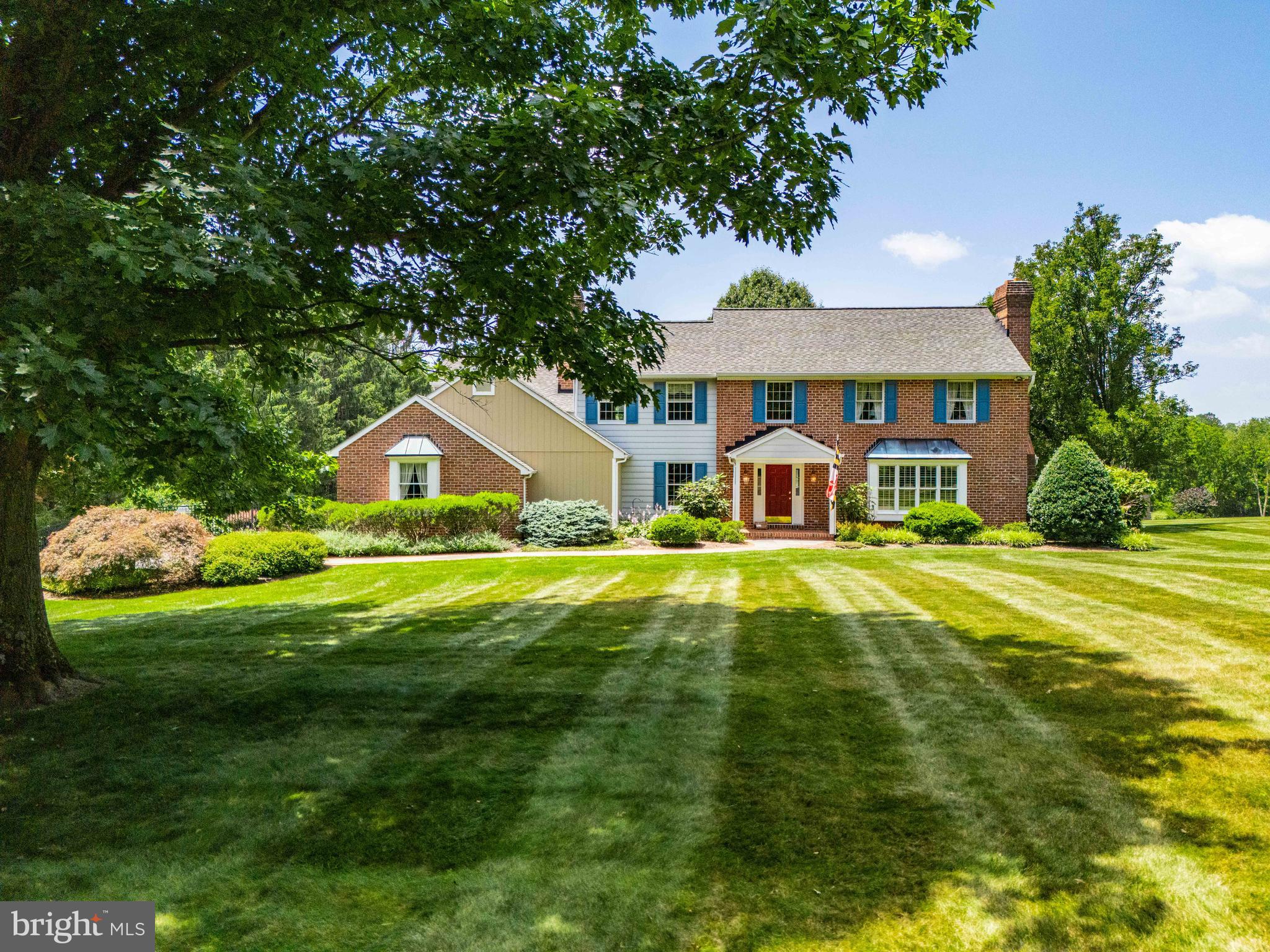 16 KINCAID COURT