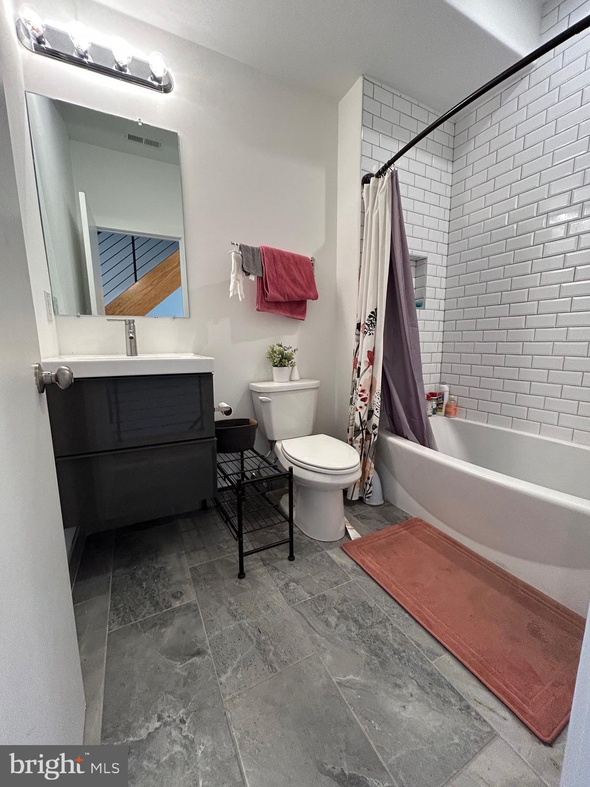 GRAYS FERRY - Residential Lease