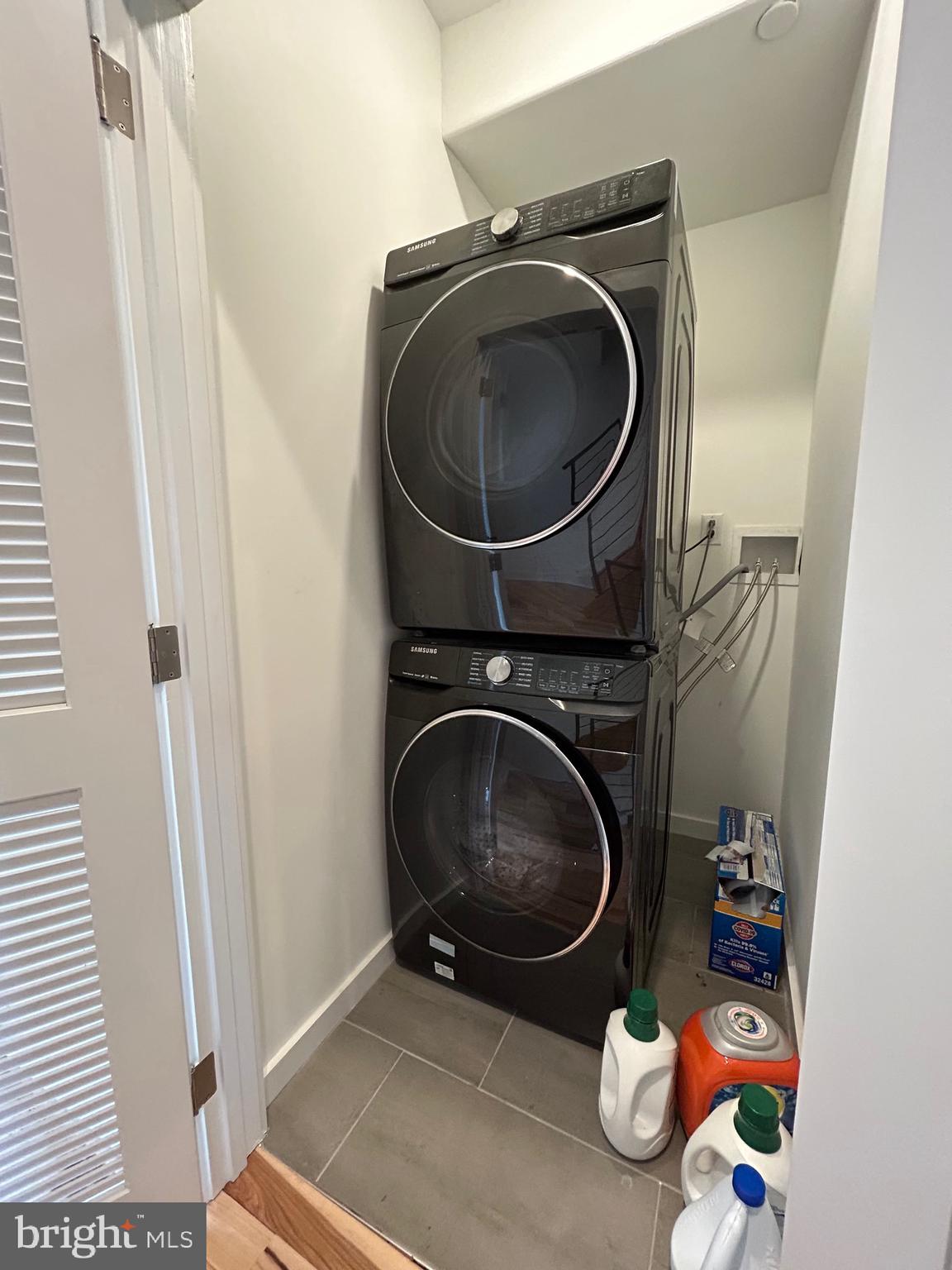 GRAYS FERRY - Residential Lease