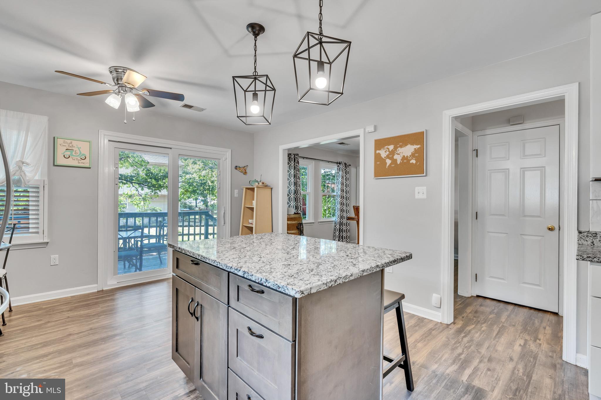 ST CHARLES DORCHESTER - Residential