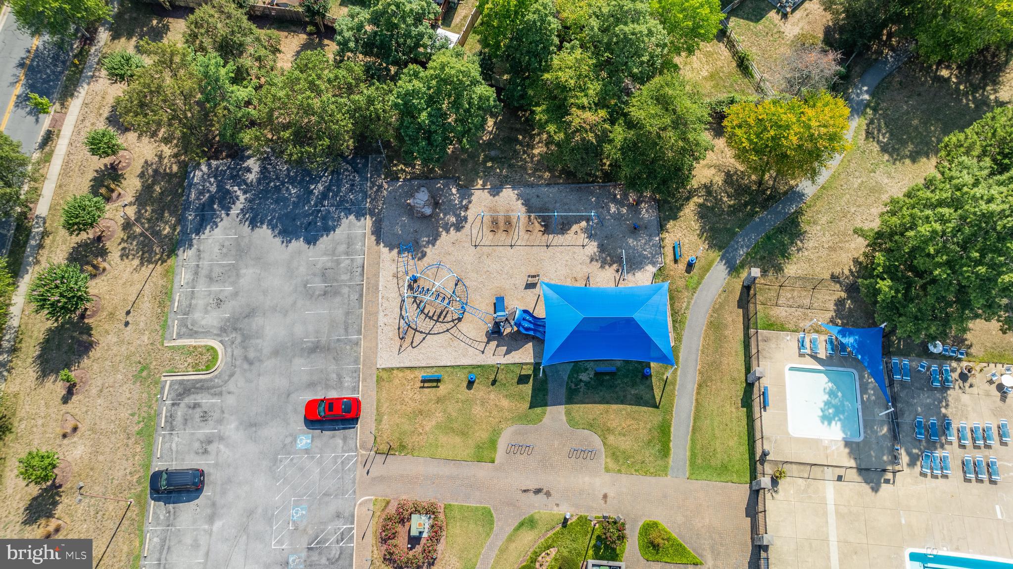 ST CHARLES DORCHESTER - Residential