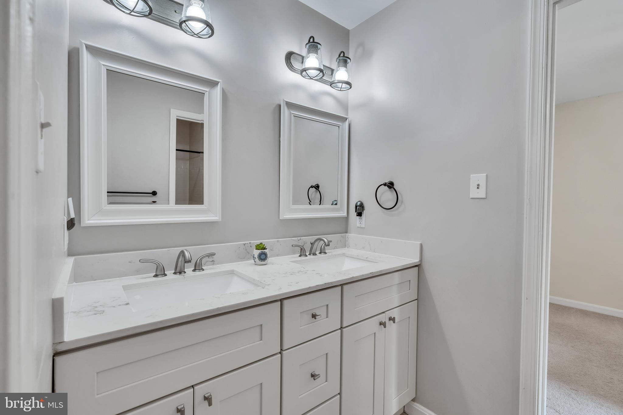 ST CHARLES DORCHESTER - Residential