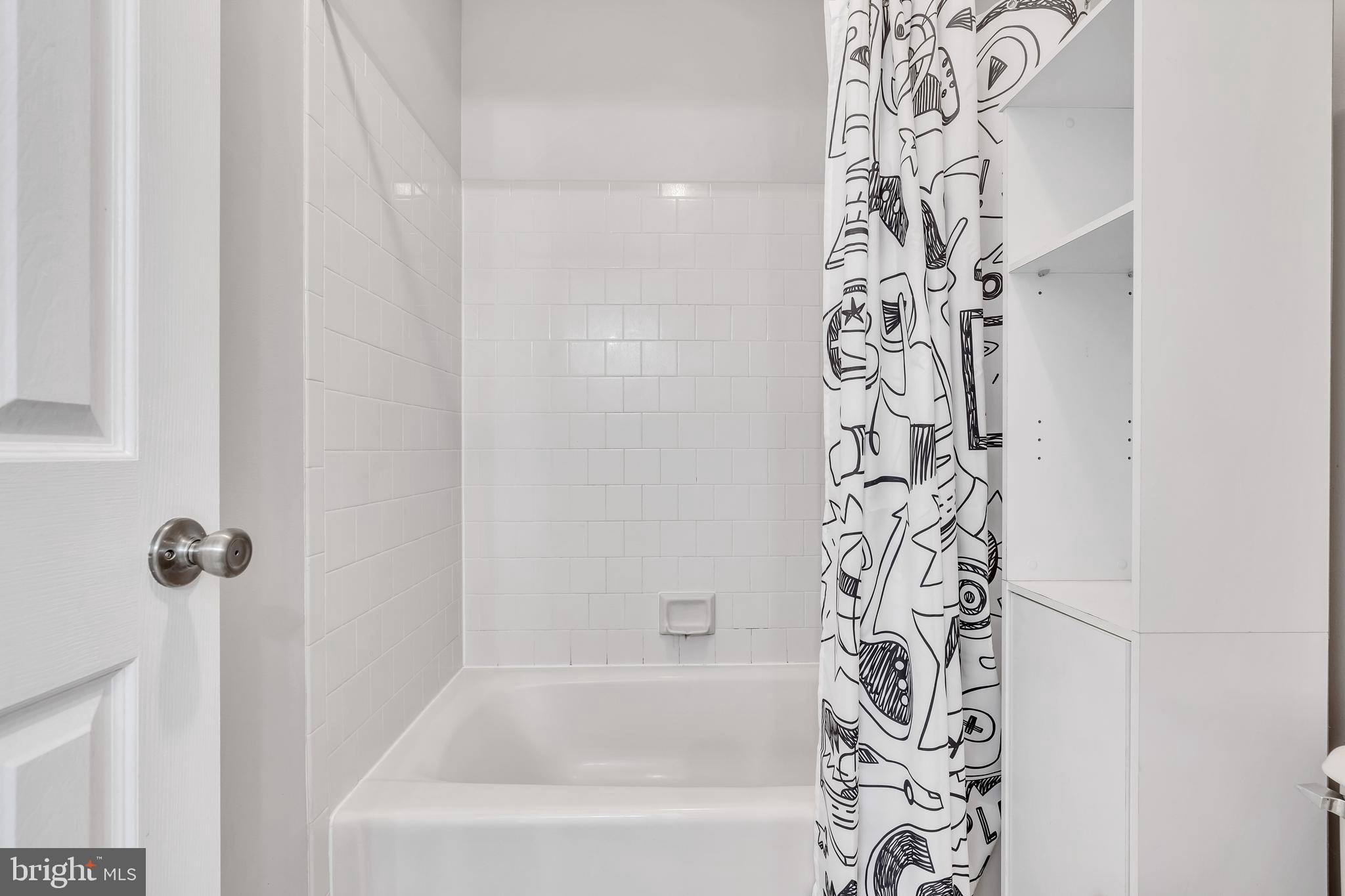 ST CHARLES DORCHESTER - Residential