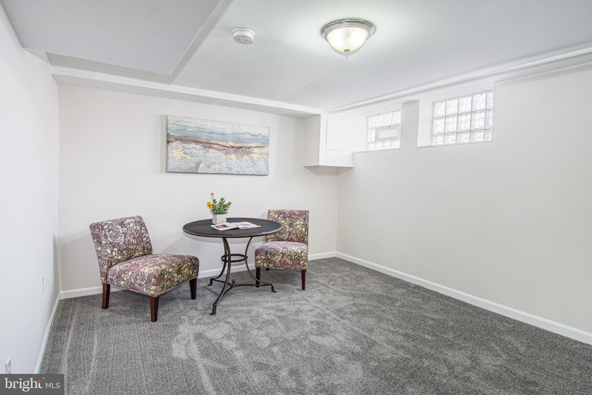 YALE HEIGHTS - Residential