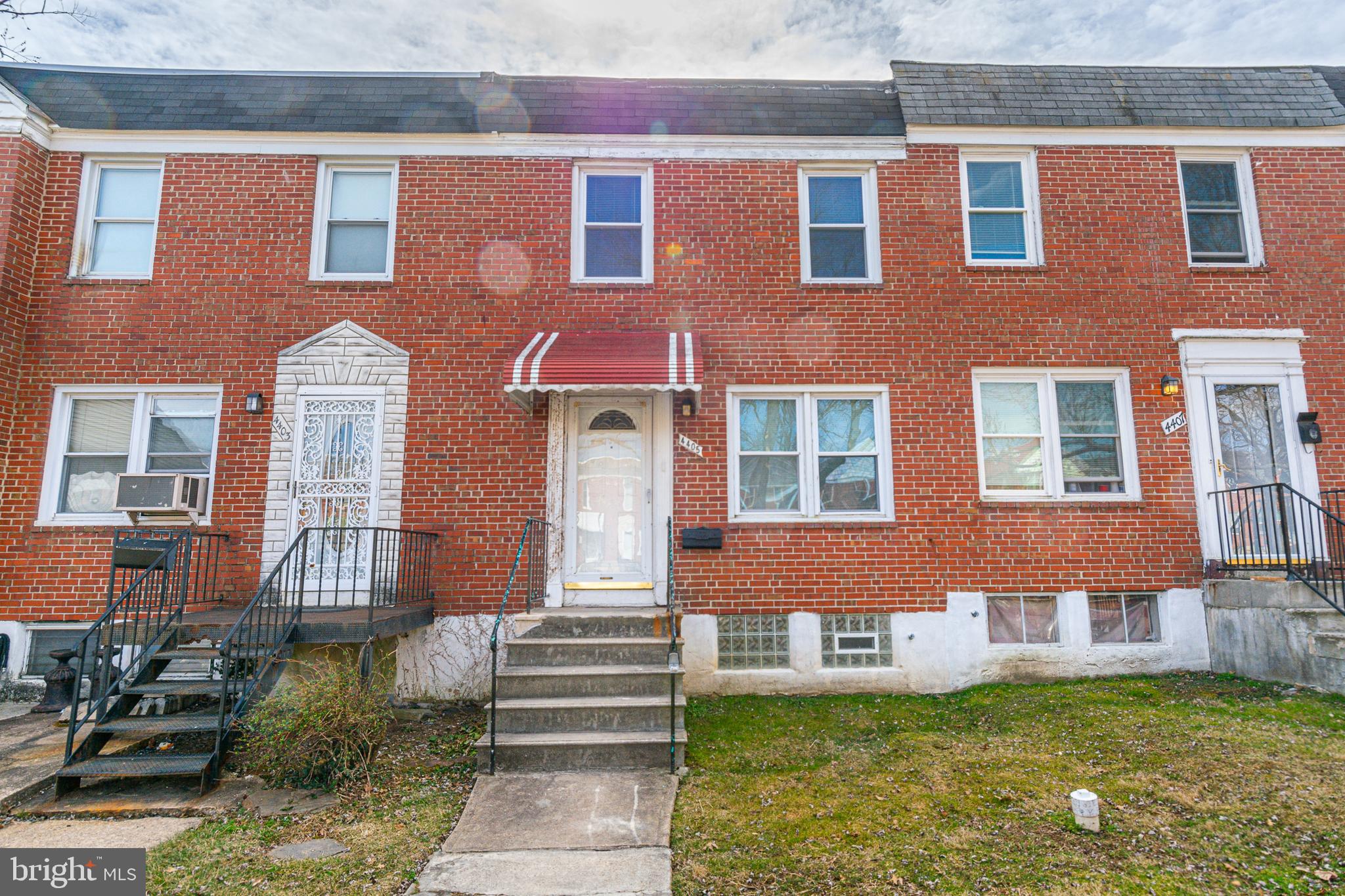 YALE HEIGHTS - Residential