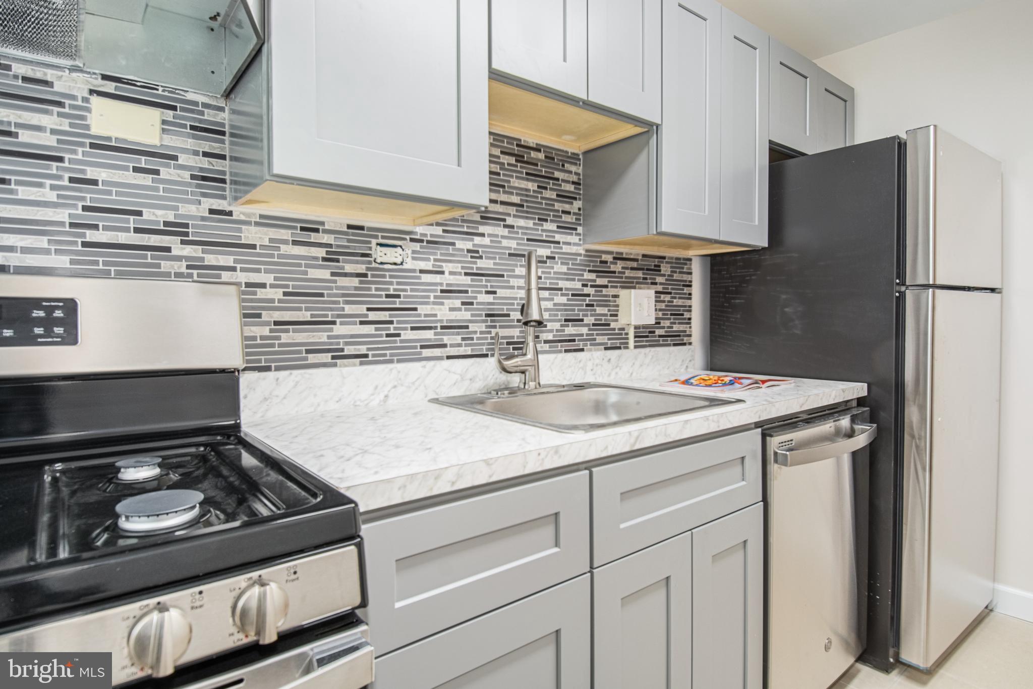 YALE HEIGHTS - Residential