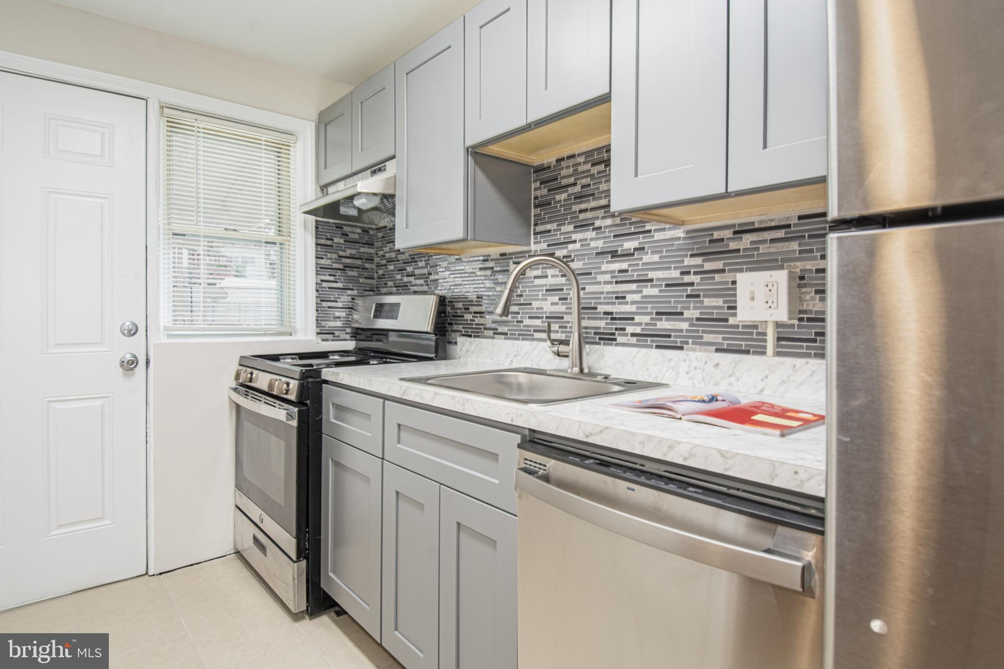 YALE HEIGHTS - Residential