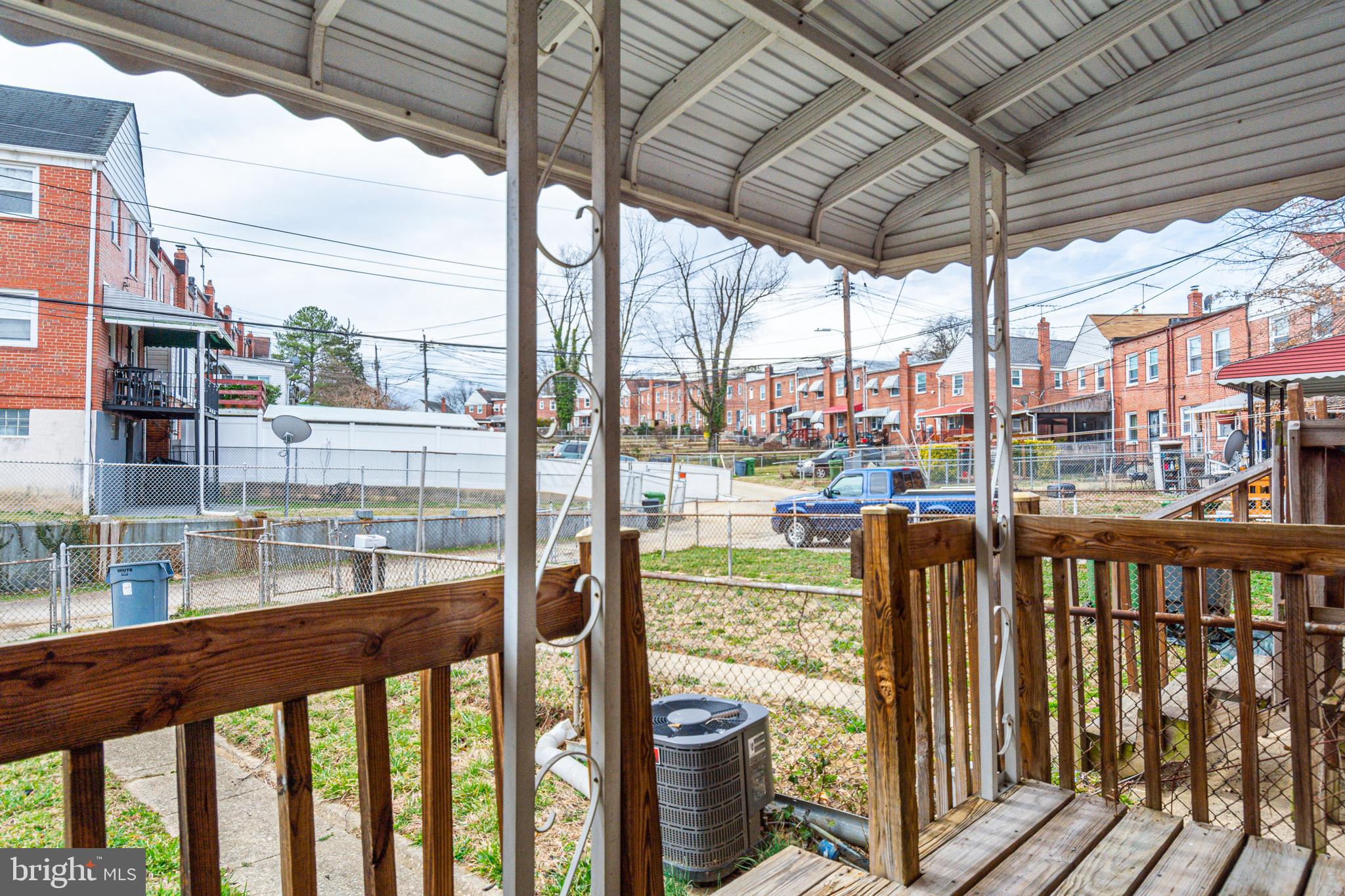 YALE HEIGHTS - Residential