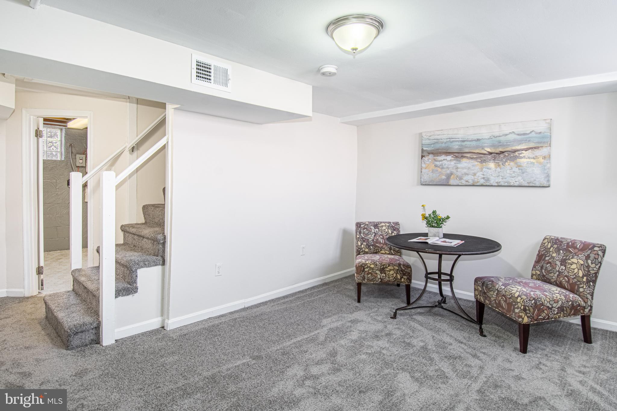 YALE HEIGHTS - Residential