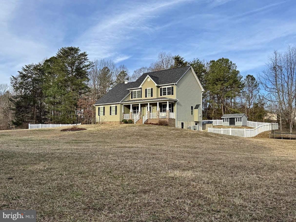 BENEDICT FARMS - Residential