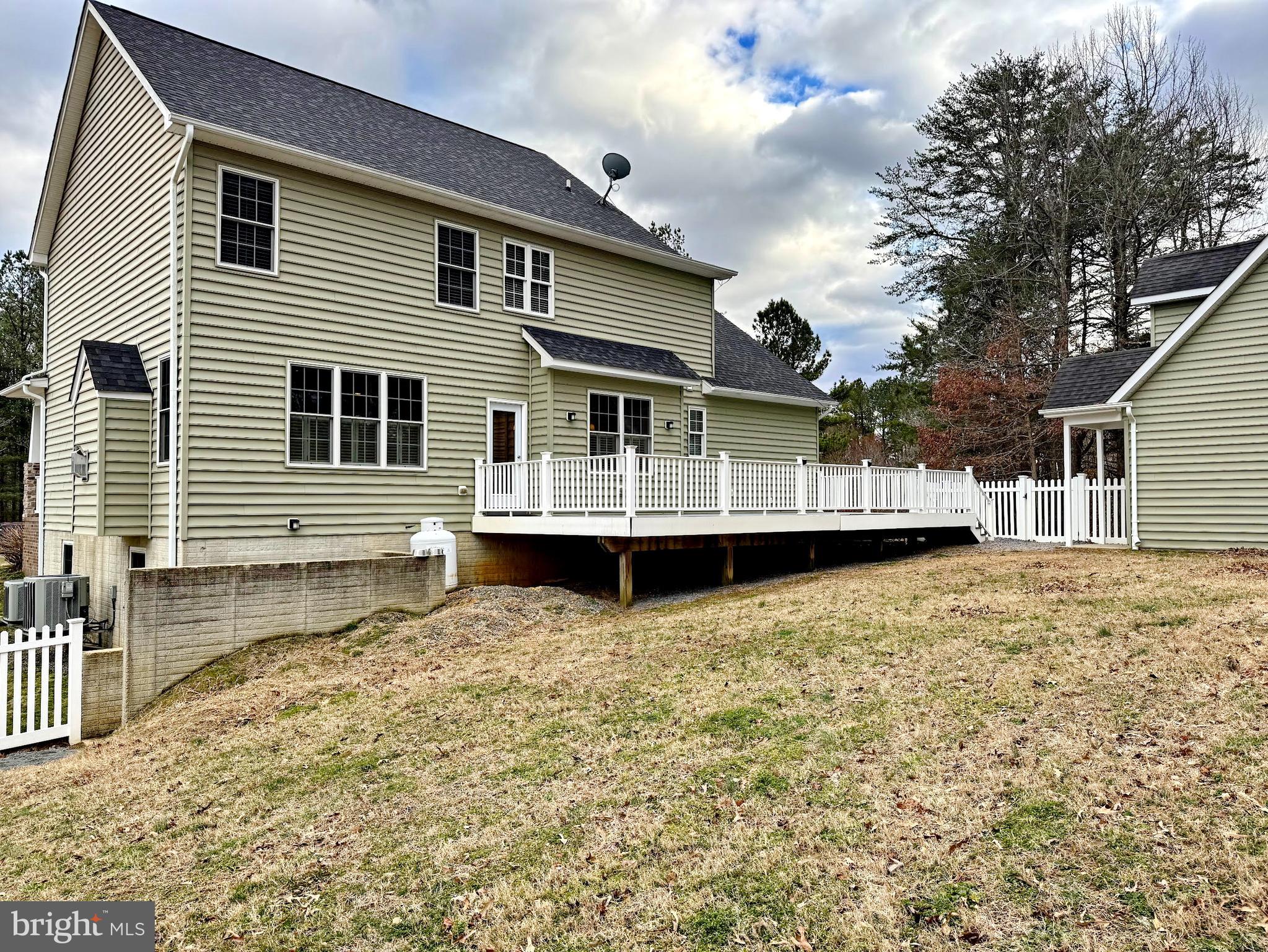 6935 WELCHS ACRES PLACE