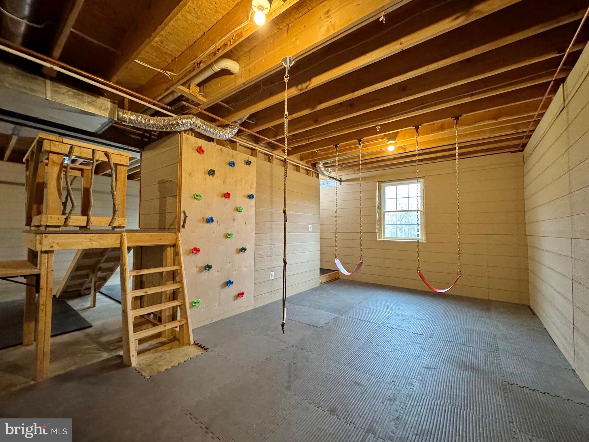 BENEDICT FARMS - Residential