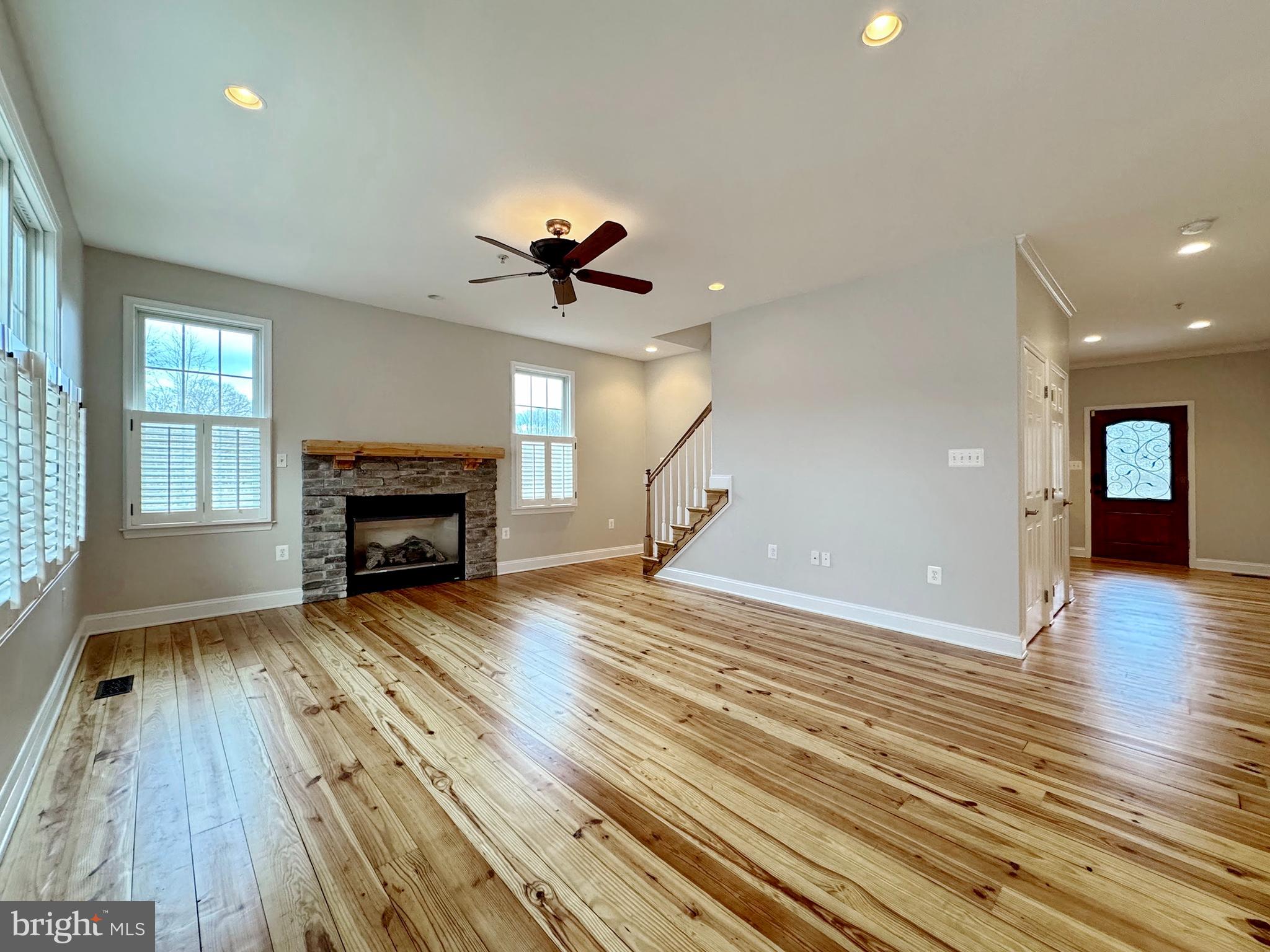 BENEDICT FARMS - Residential