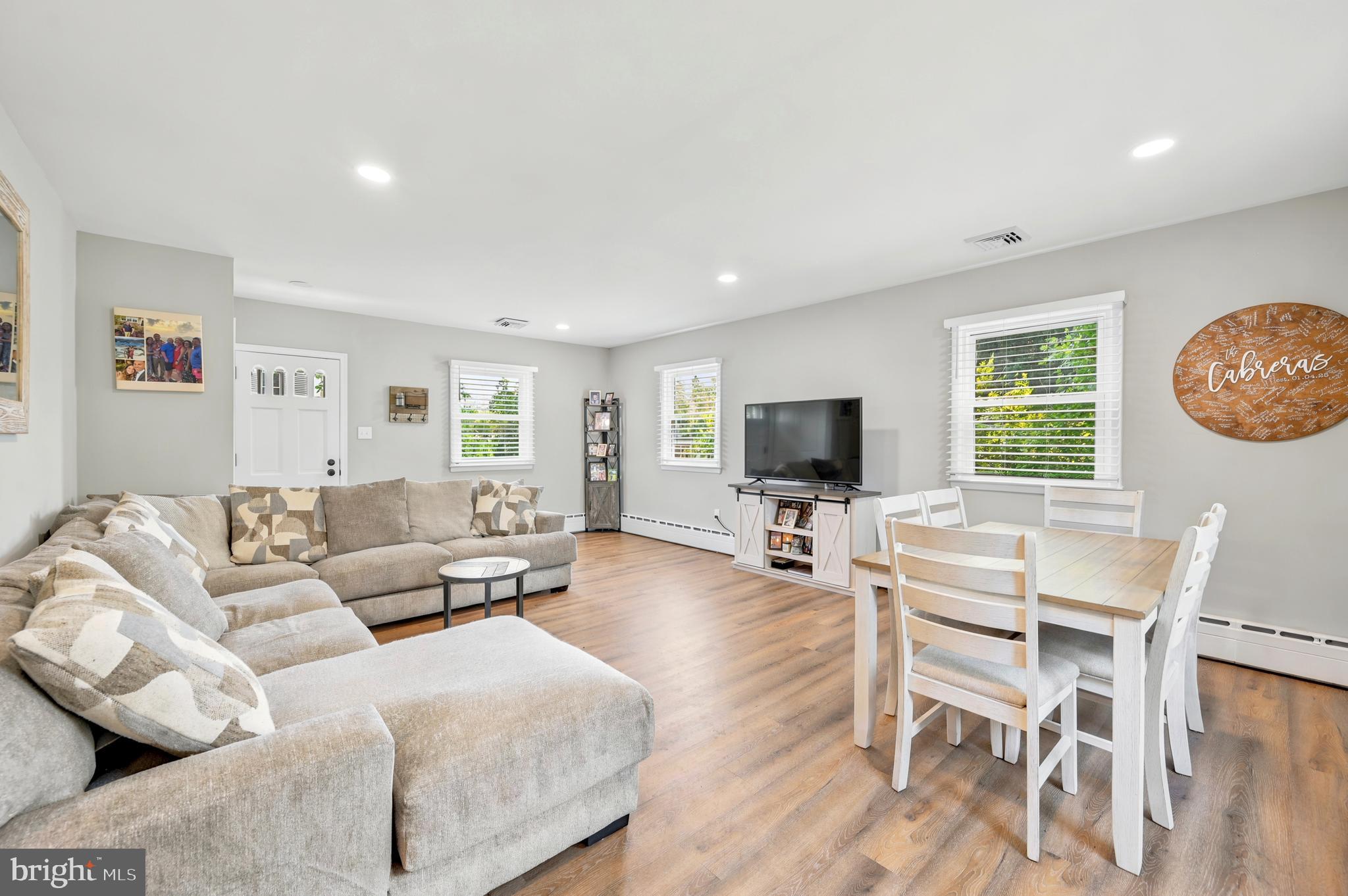 ROCKLEDGE - Residential