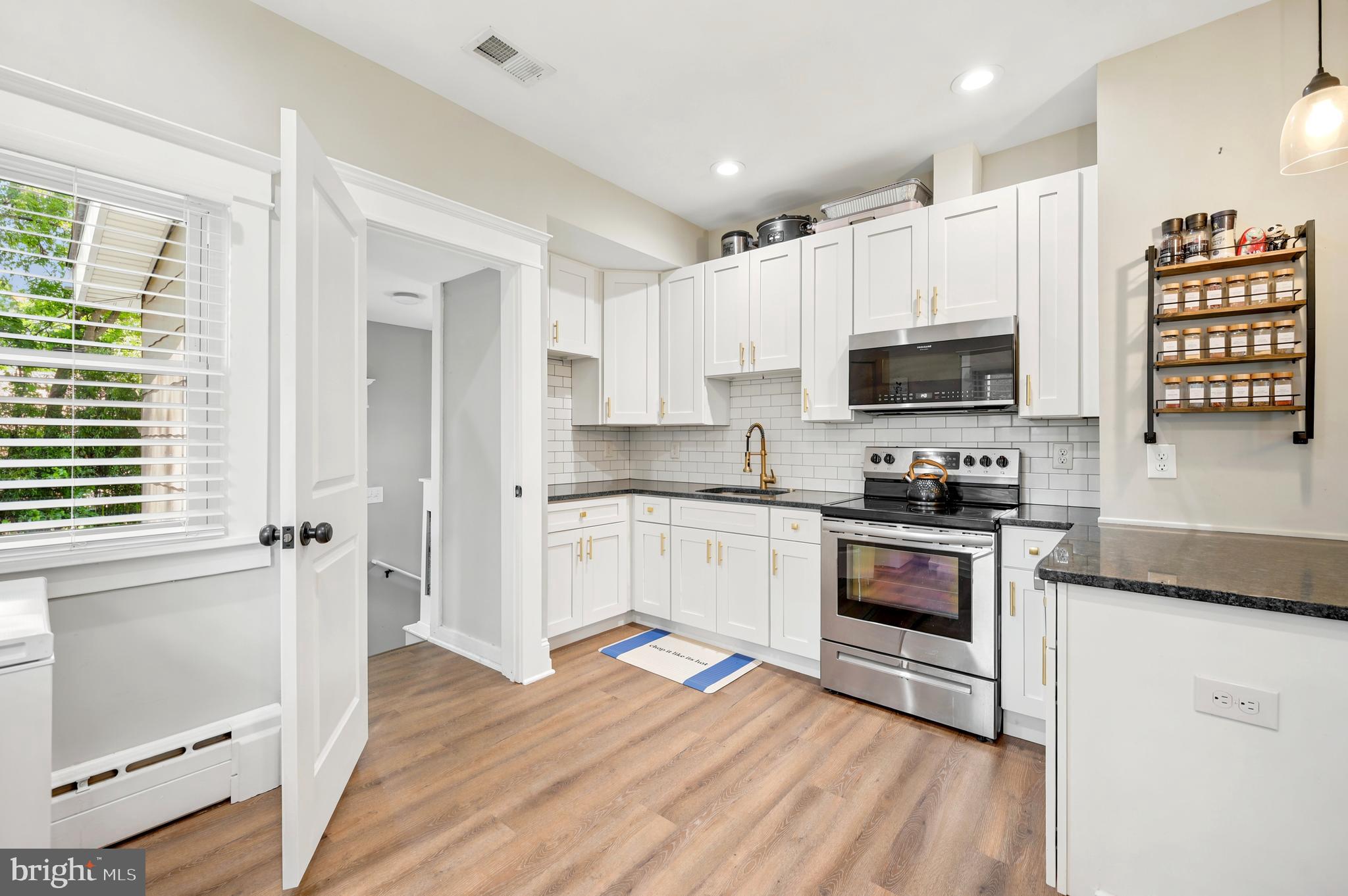 ROCKLEDGE - Residential