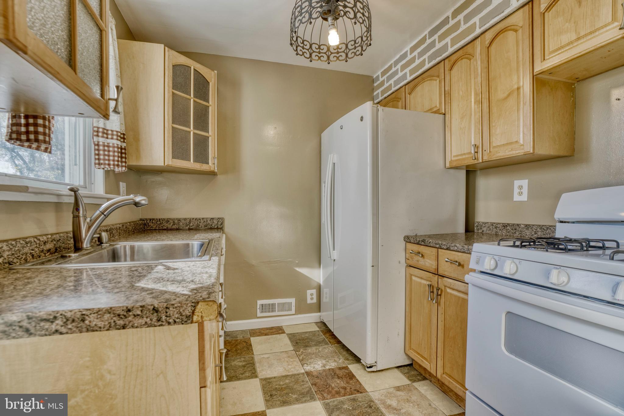 COCKEYSVILLE/HUNT VALLEY - Residential