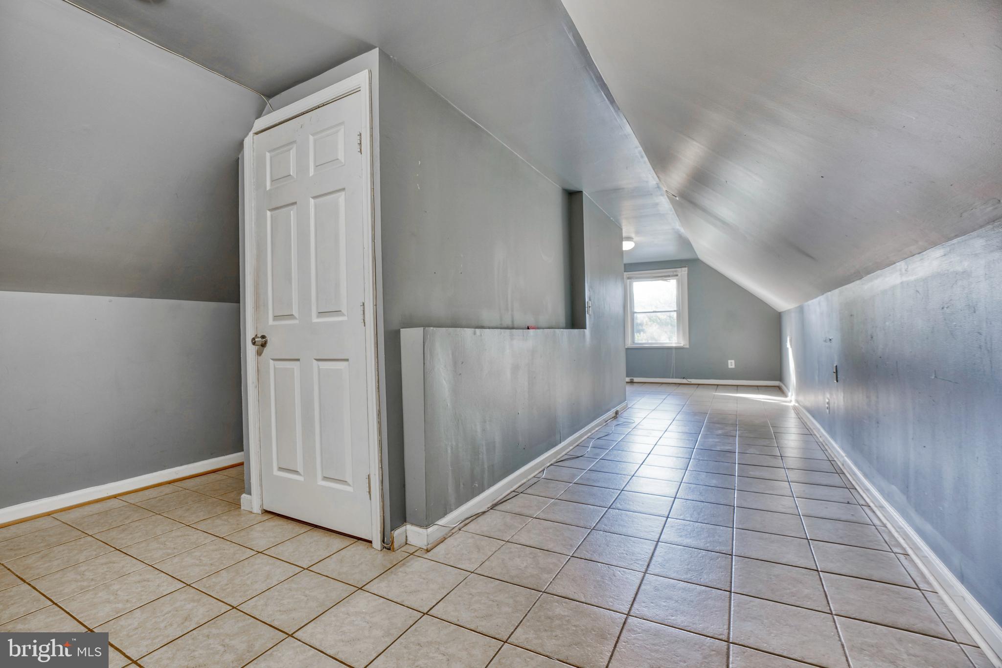 COCKEYSVILLE/HUNT VALLEY - Residential