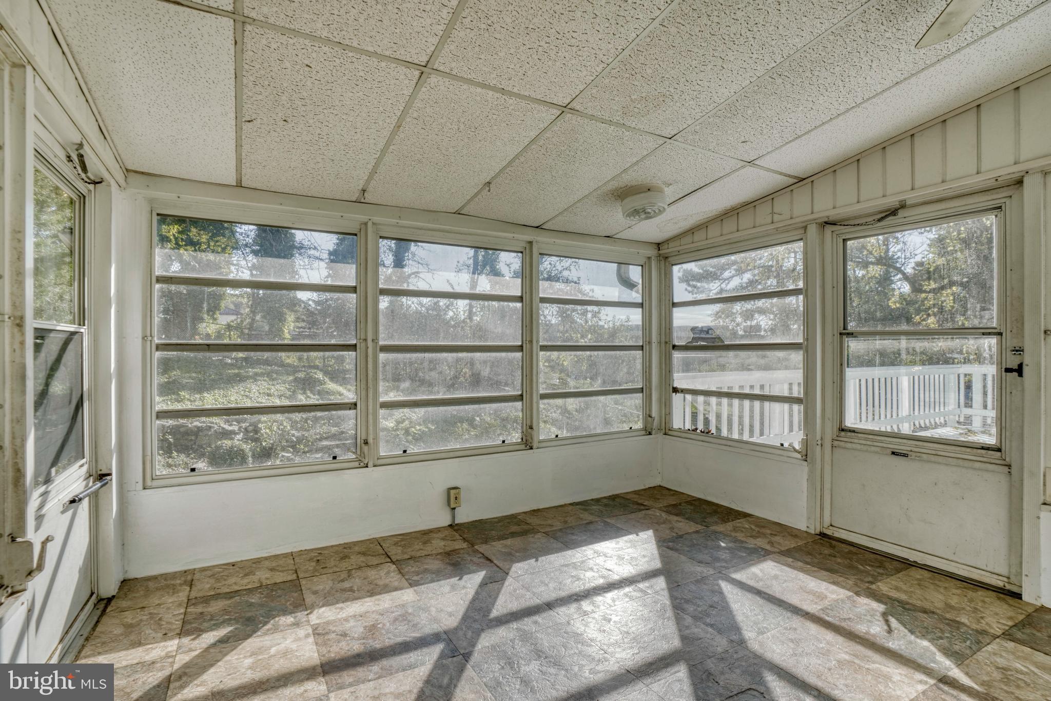 COCKEYSVILLE/HUNT VALLEY - Residential