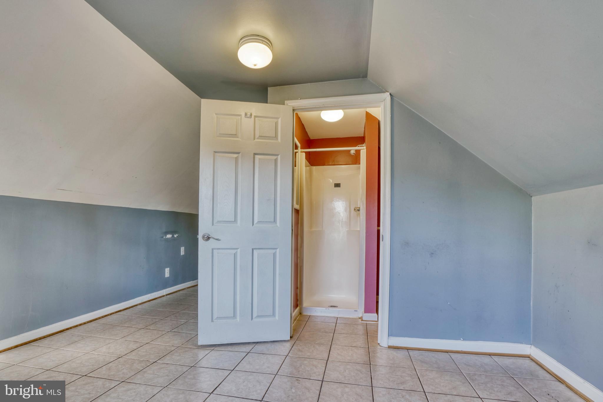 COCKEYSVILLE/HUNT VALLEY - Residential