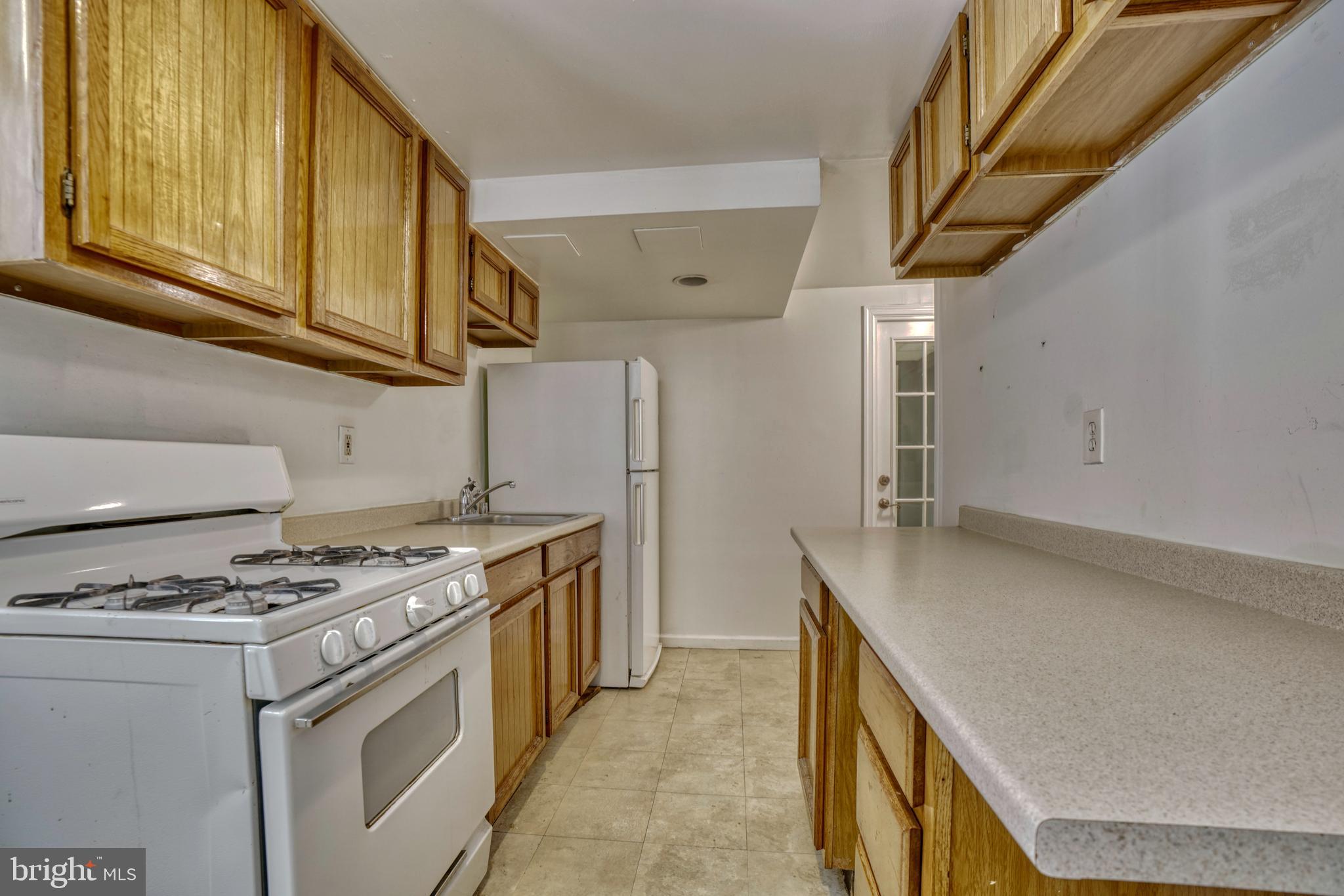 COCKEYSVILLE/HUNT VALLEY - Residential