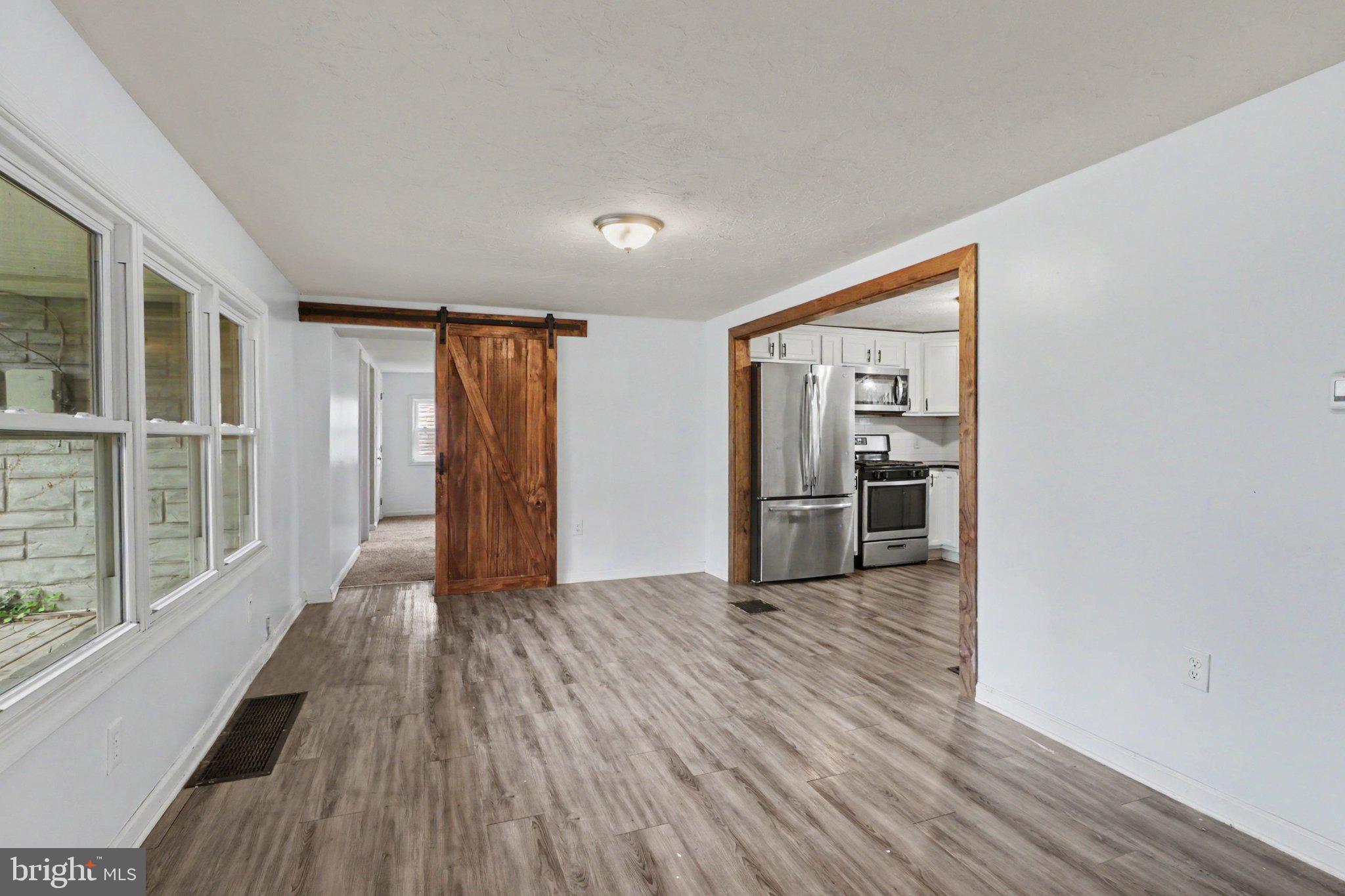 734 ELKWOOD DRIVE