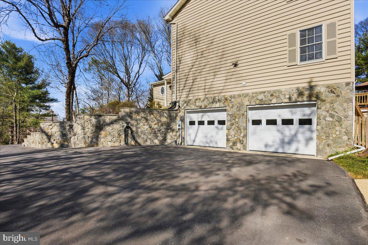 OWINGS HILLS - Residential