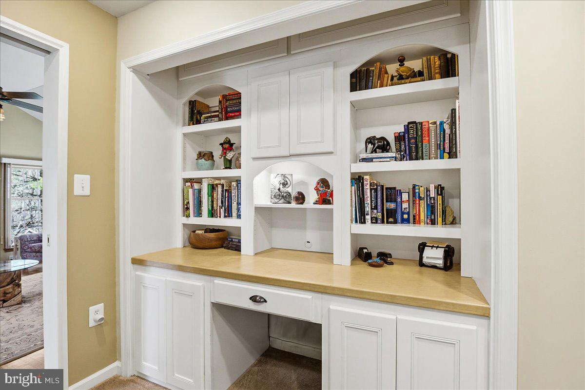 OWINGS HILLS - Residential