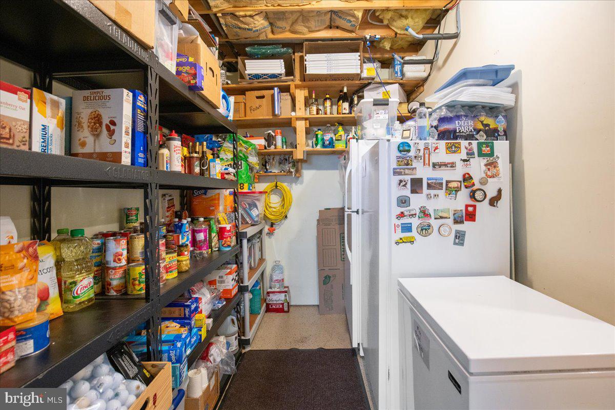 OWINGS HILLS - Residential