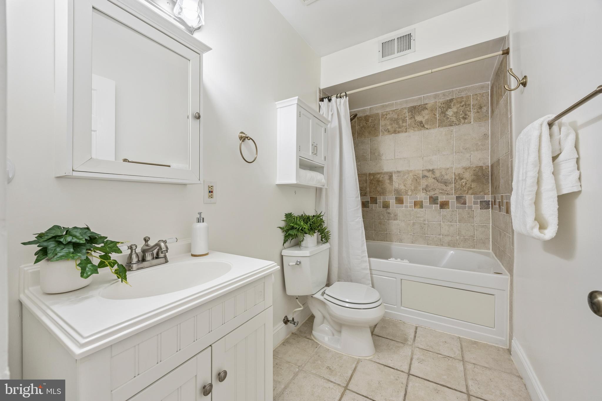 RIDGELY'S DELIGHT - Residential