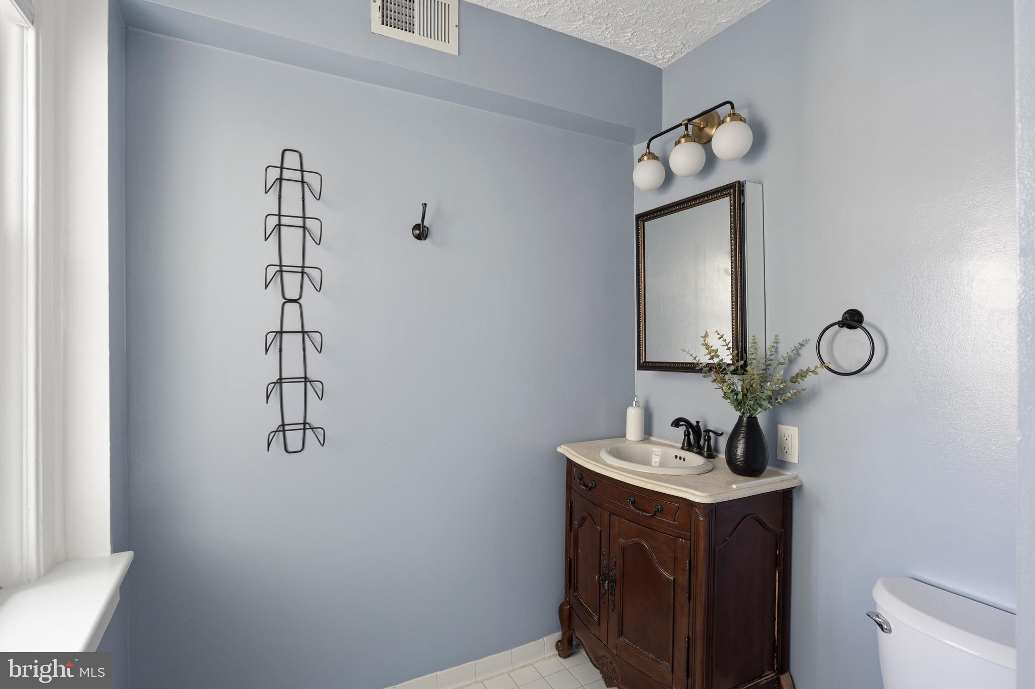 RIDGELY'S DELIGHT - Residential