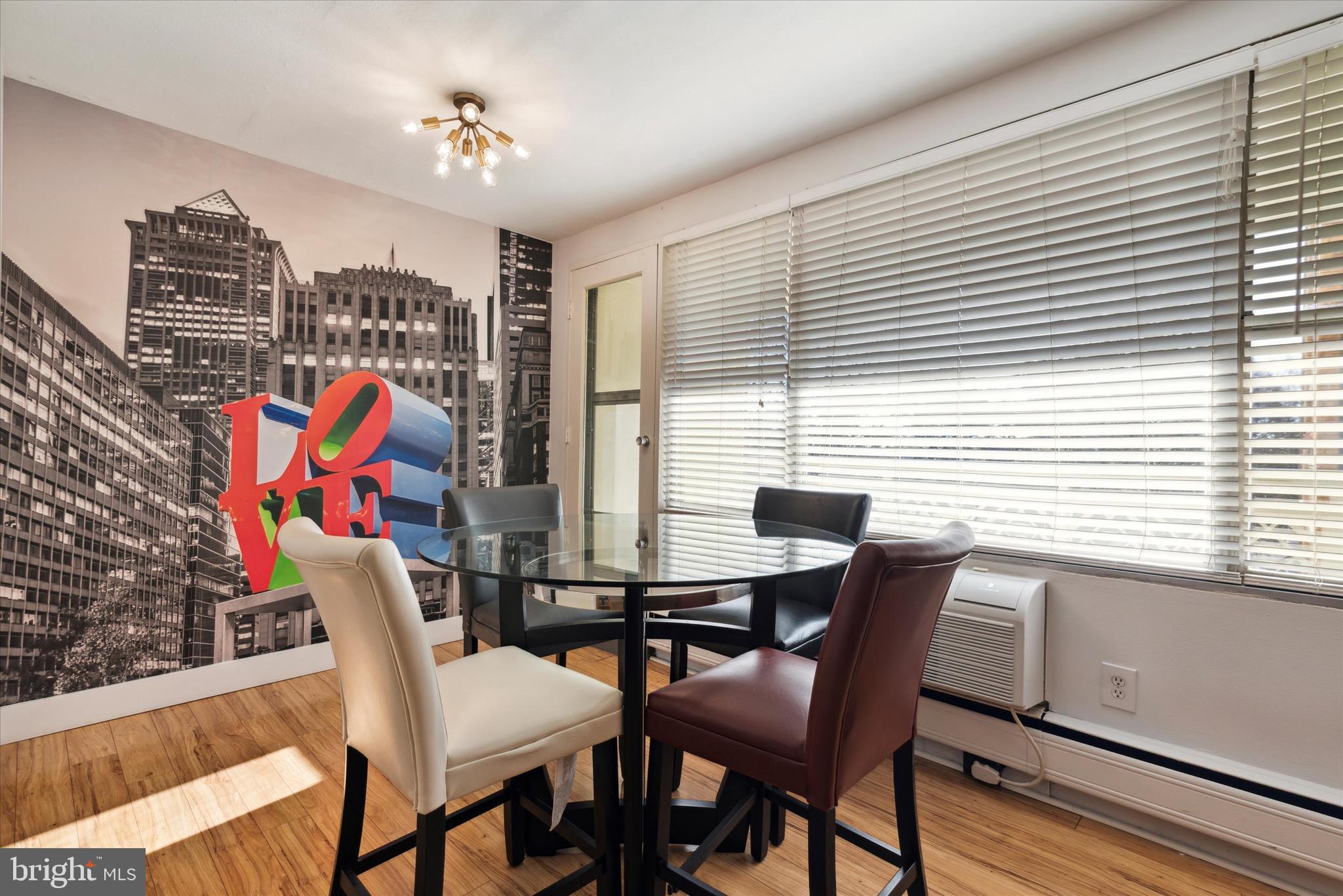 ELKINS PARK - Residential