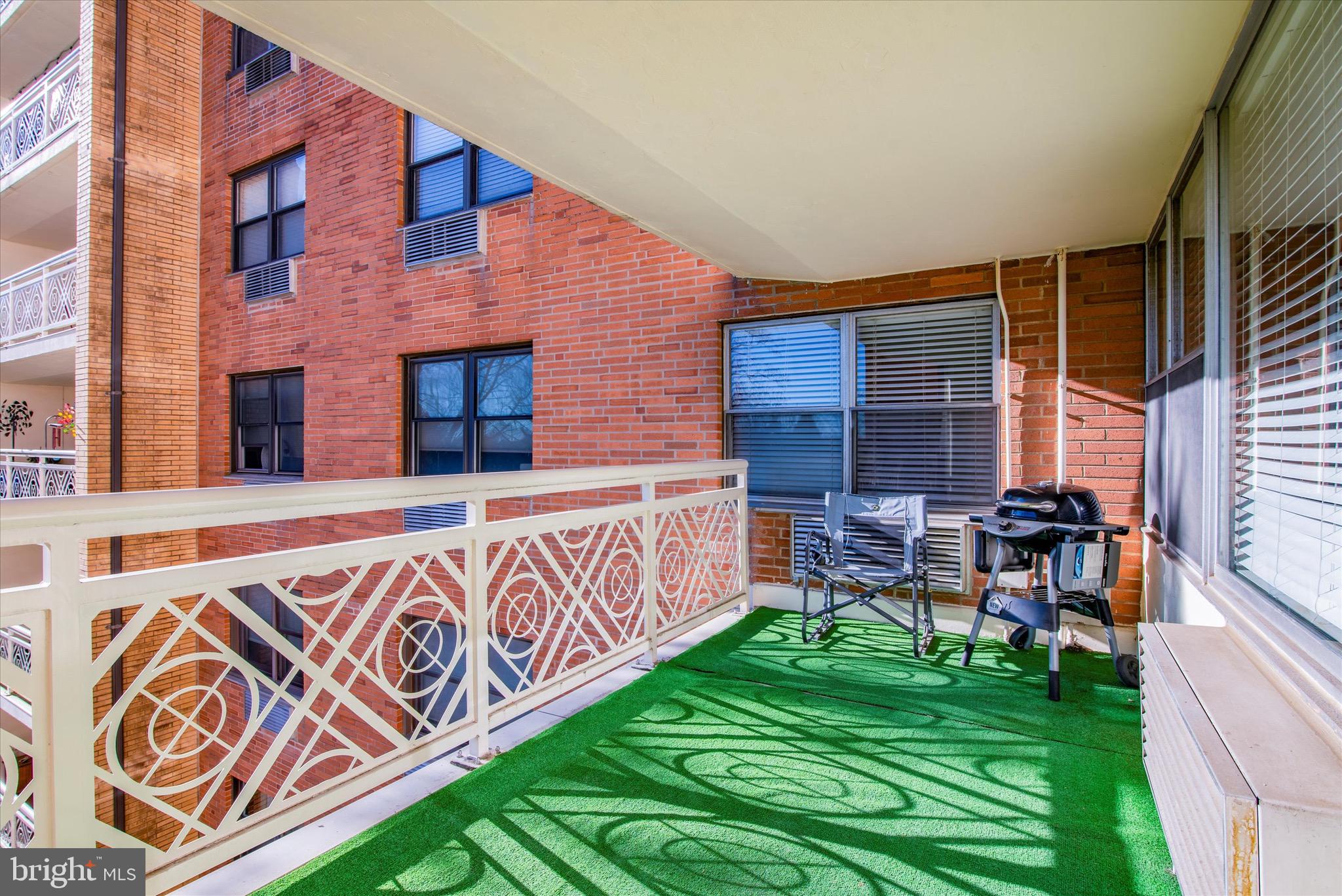 ELKINS PARK - Residential